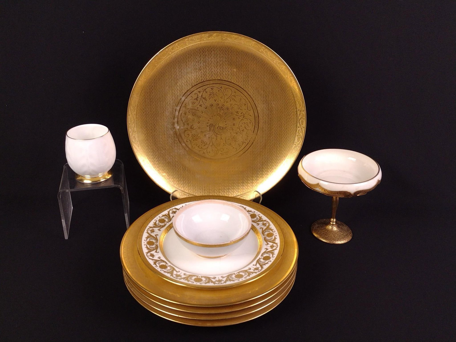9 Pcs White/ Gold Porcelain Dishes: Plate diameter 12-1/2".