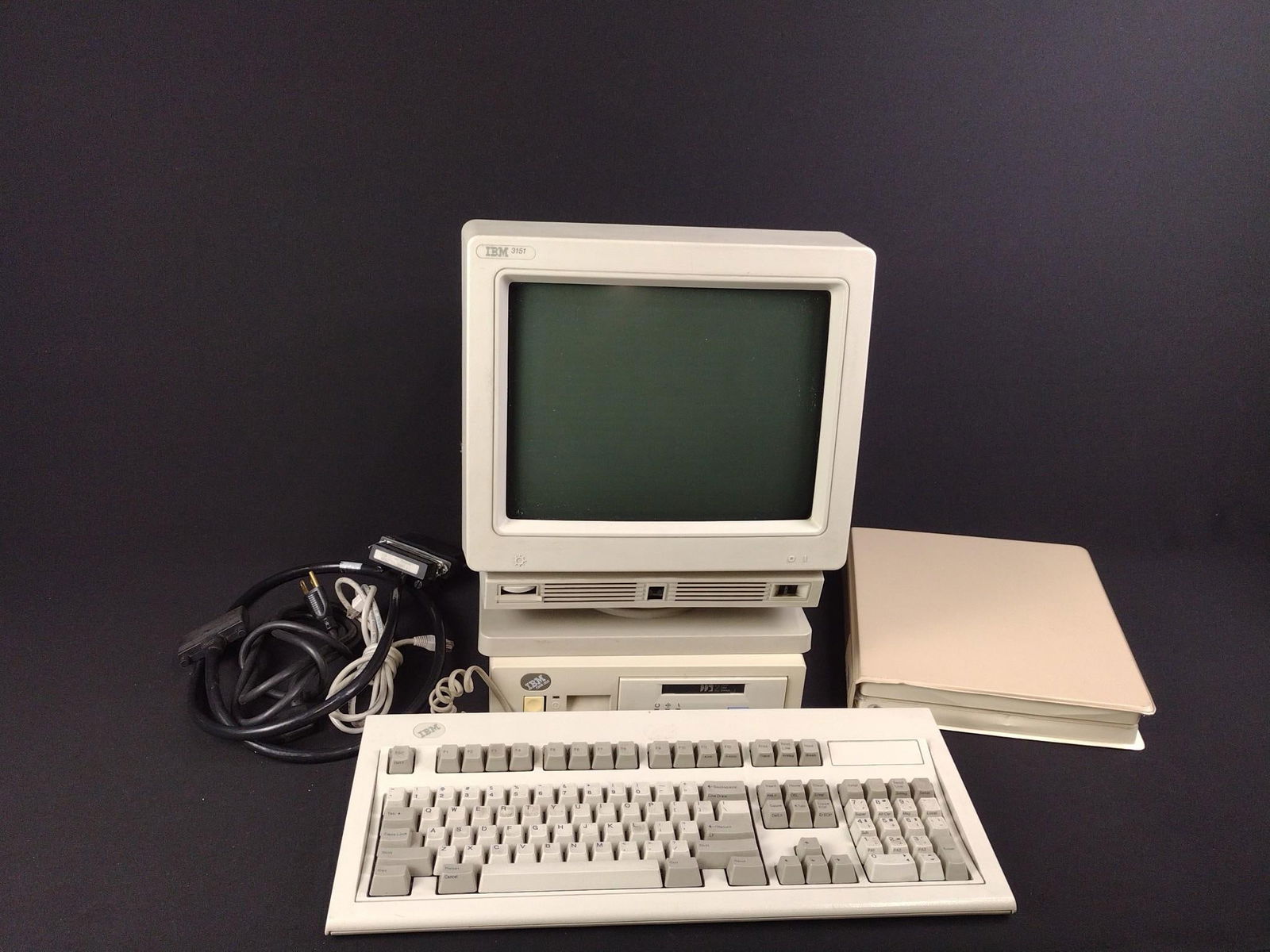 IBM 3151 Computer w/ Keyboard (1 of 5)