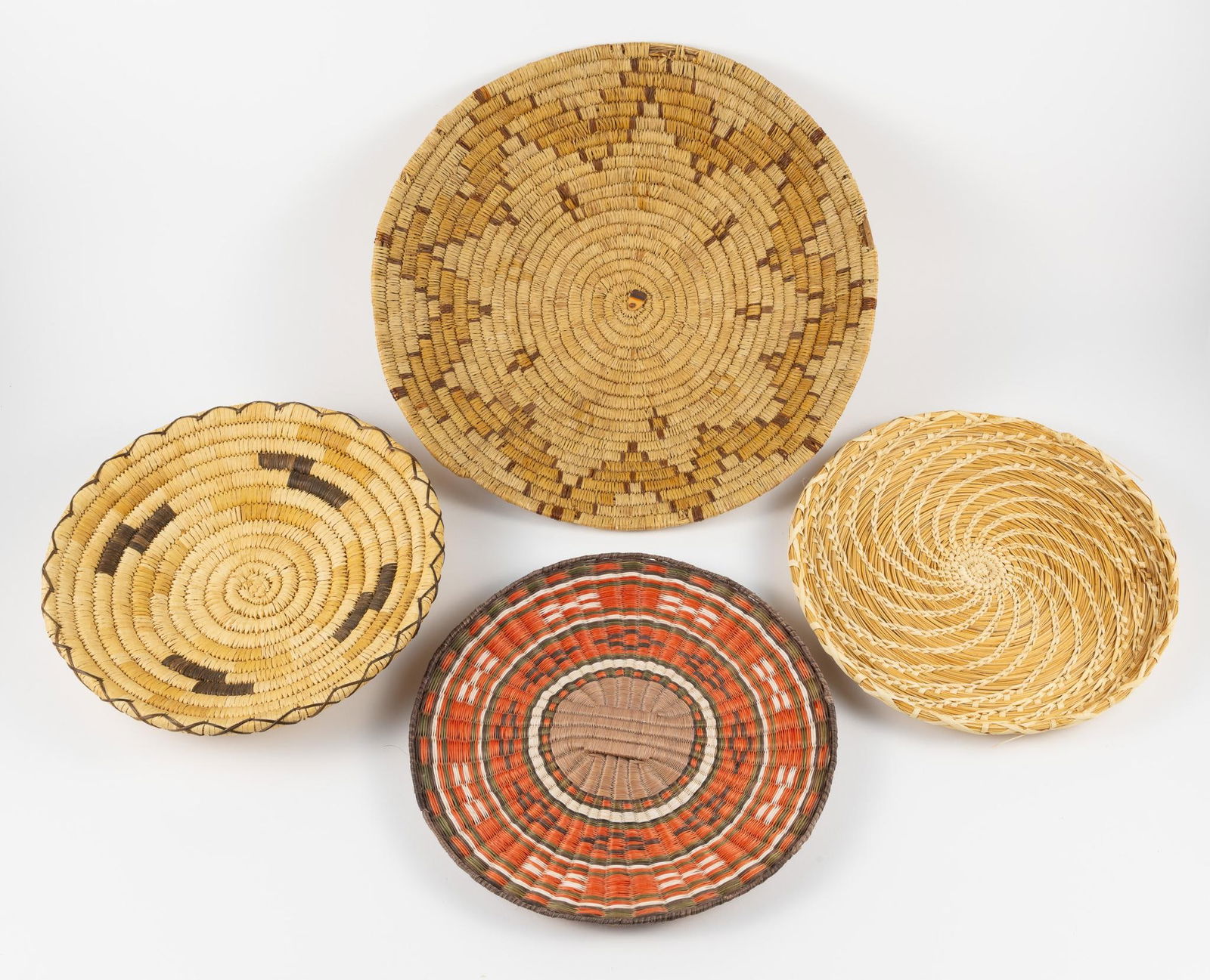 4 Native American Basket Trays (1 of 7)