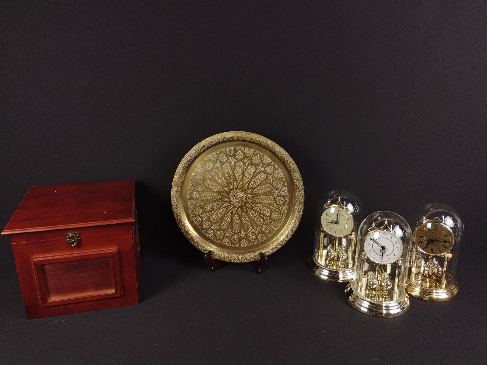 5 Decorative Pieces incl. Clocks: NOT ELIGIBLE FOR IN-HOUSE SHIPPING. Clocks measure 5-1/2" wide x 7-1/2" to 8" high. Tray measures 13-1/2" wide x 1/2" high. Two clocks running, one with corrosion on battery.