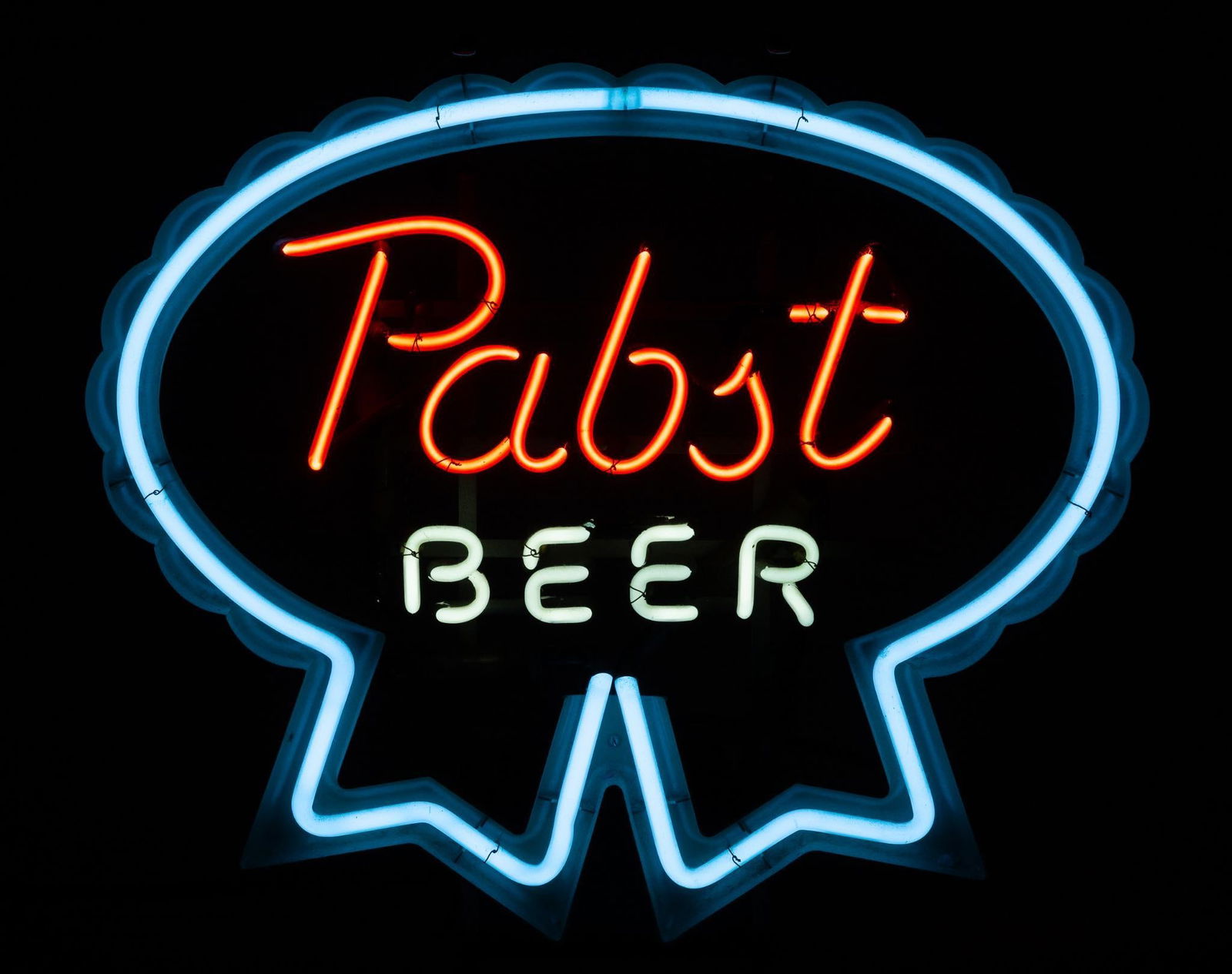 Pabst Blue Ribbon Beer Neon Sign (1 of 3)