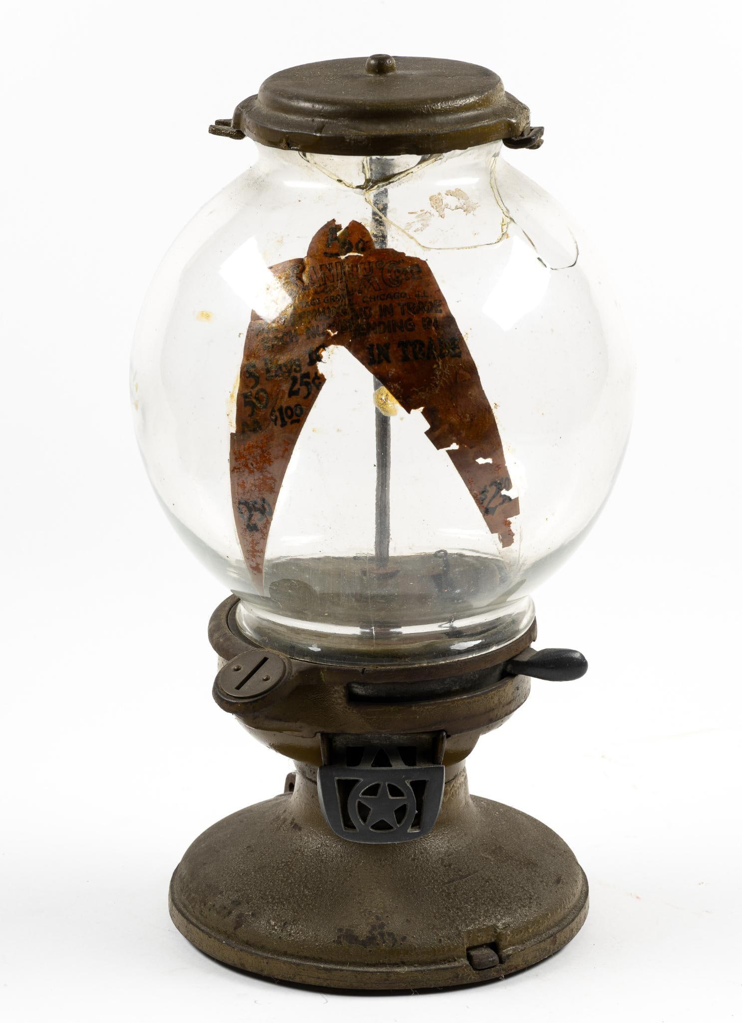 Columbus Model A-5 Five Cent Gum Vendor (1 of 4)