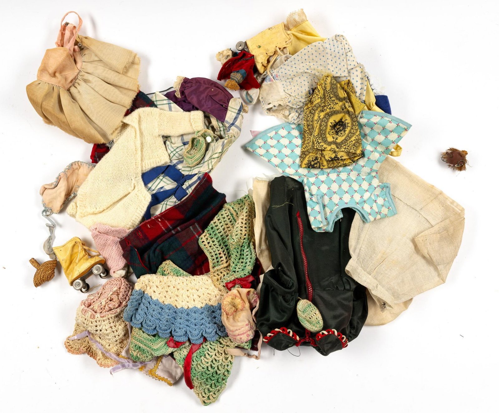 Lot of Vintage Doll Clothes and Accessories: Lot of vintage doll clothes, some sewn and some crocheted/knit.