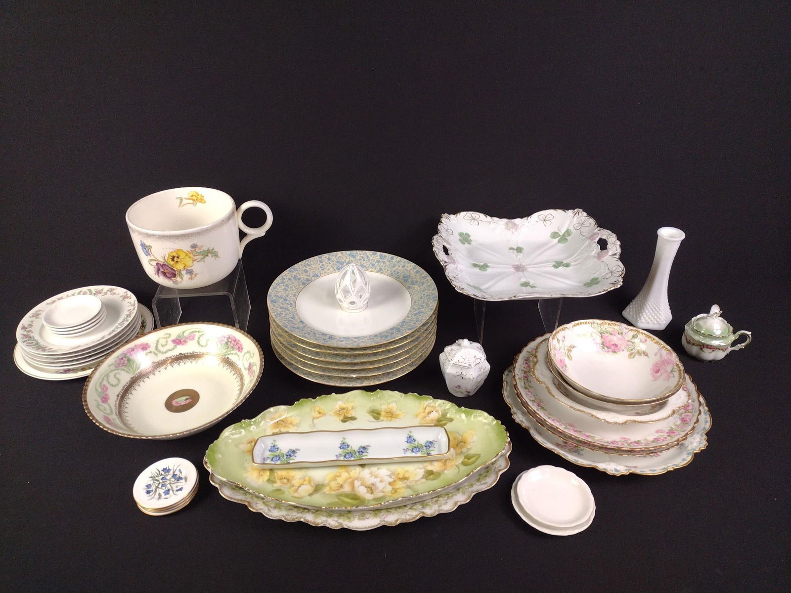 38 Pcs Floral Porcelain incl Limoges: Includes dinner plates, serving plates, bowls, and decorative items of various manufacturers and patterns. From 2-1/2" to 13" wide. All good condition with some evidence of use.