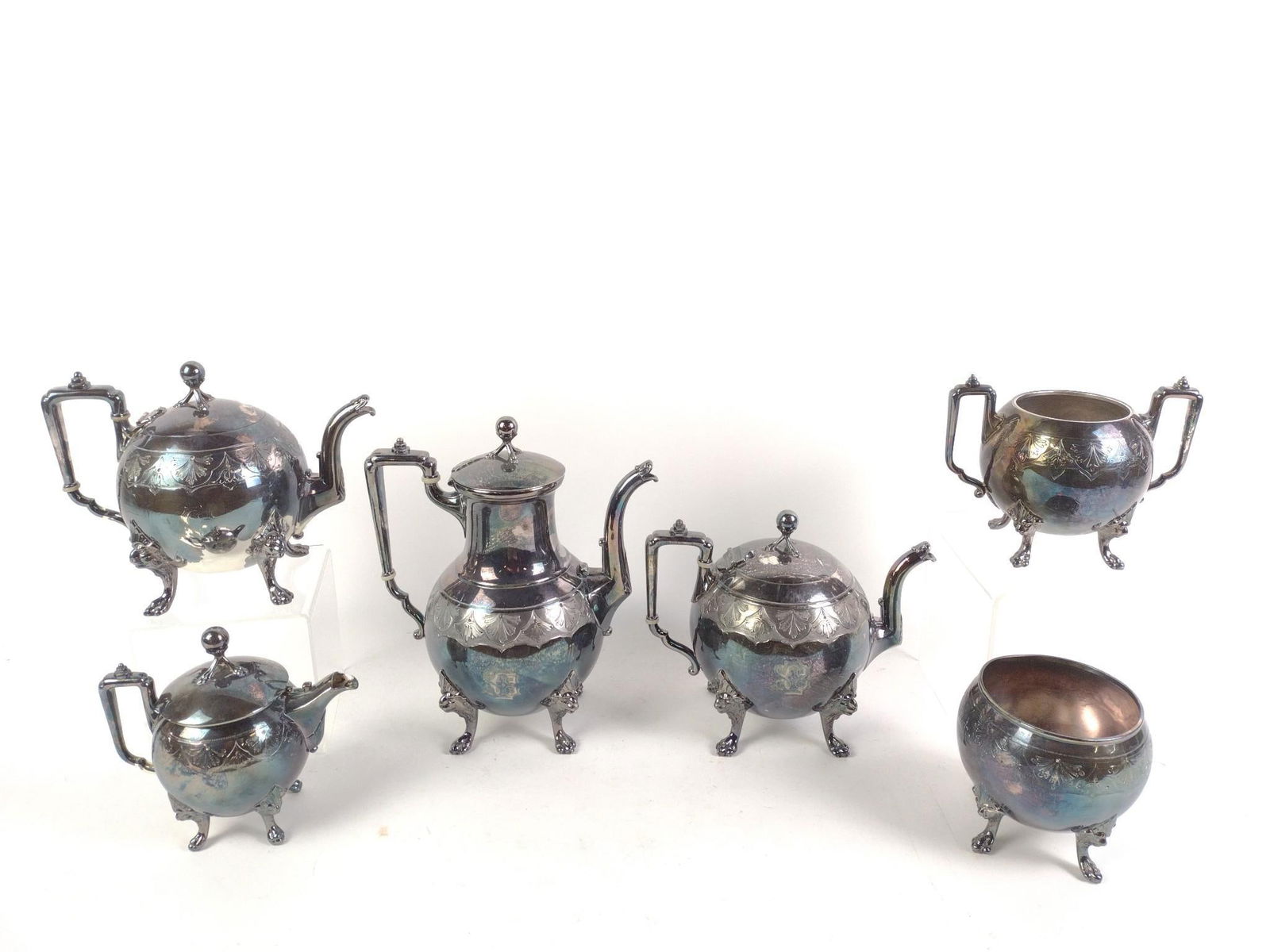6 Pcs Reed & Barton Silverplate Tea Service (1 of 5)