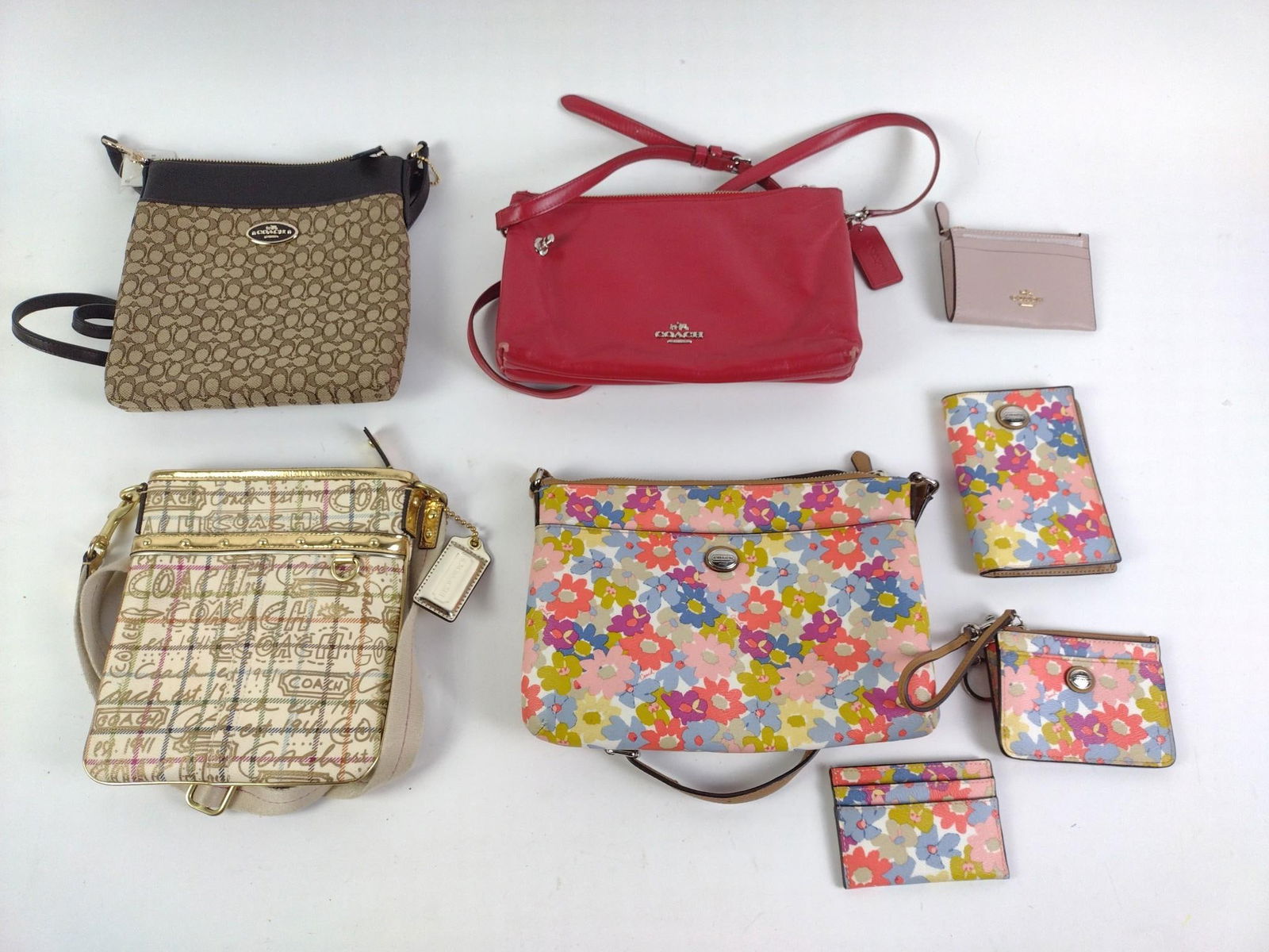 7 Coach Handbags and Wallets (1 of 9)