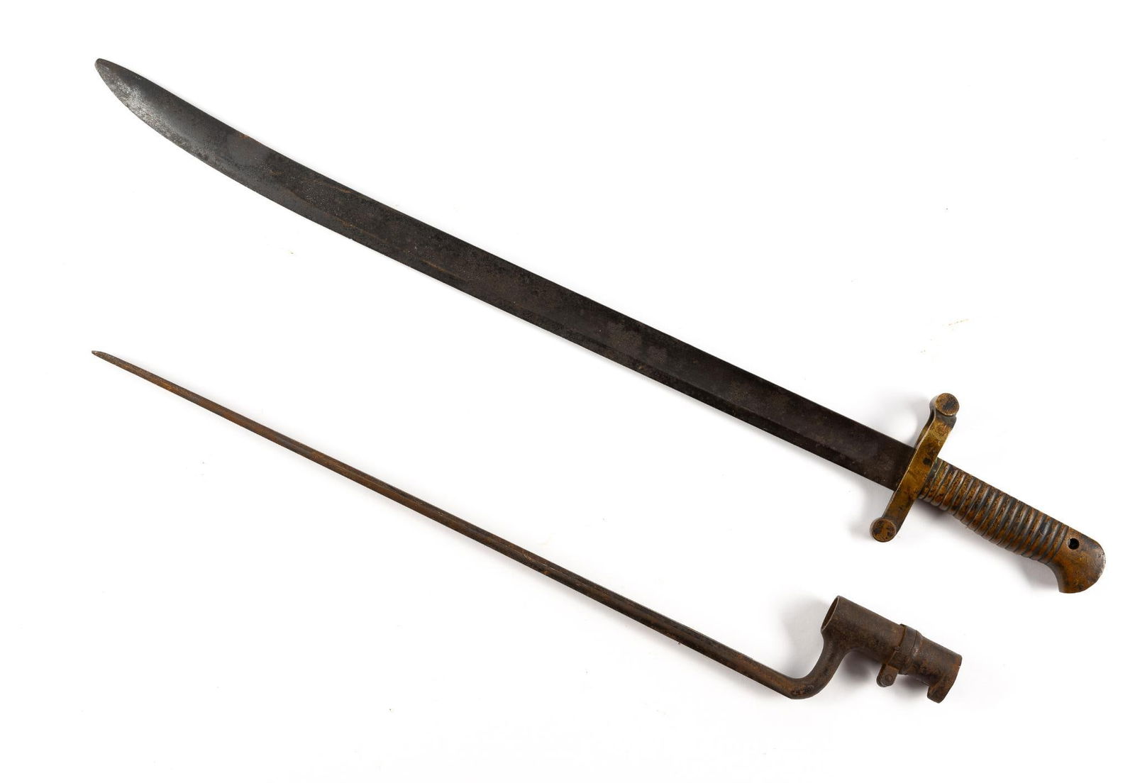 Sword & Bayonet: Overall 21" to 26-1/2" long.