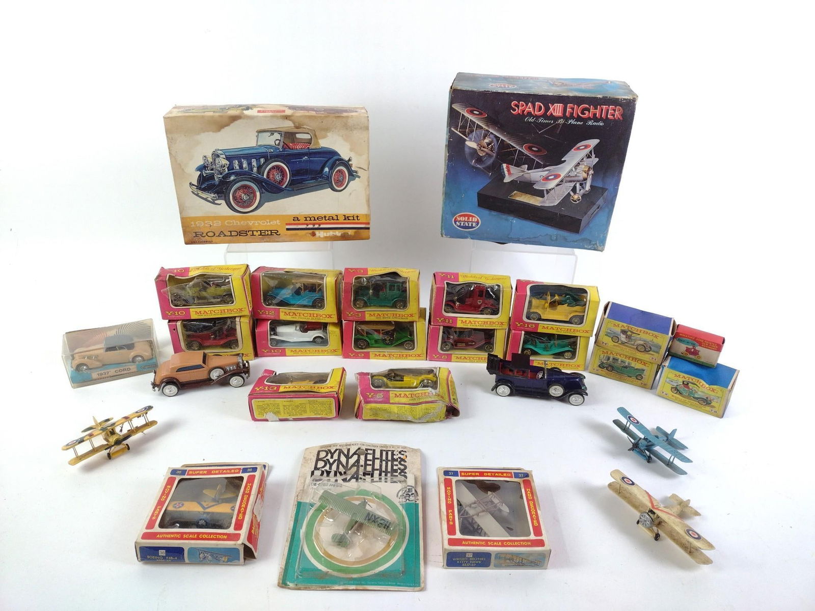 Grouping of Toy Cars and Planes incl Matchbox (1 of 9)