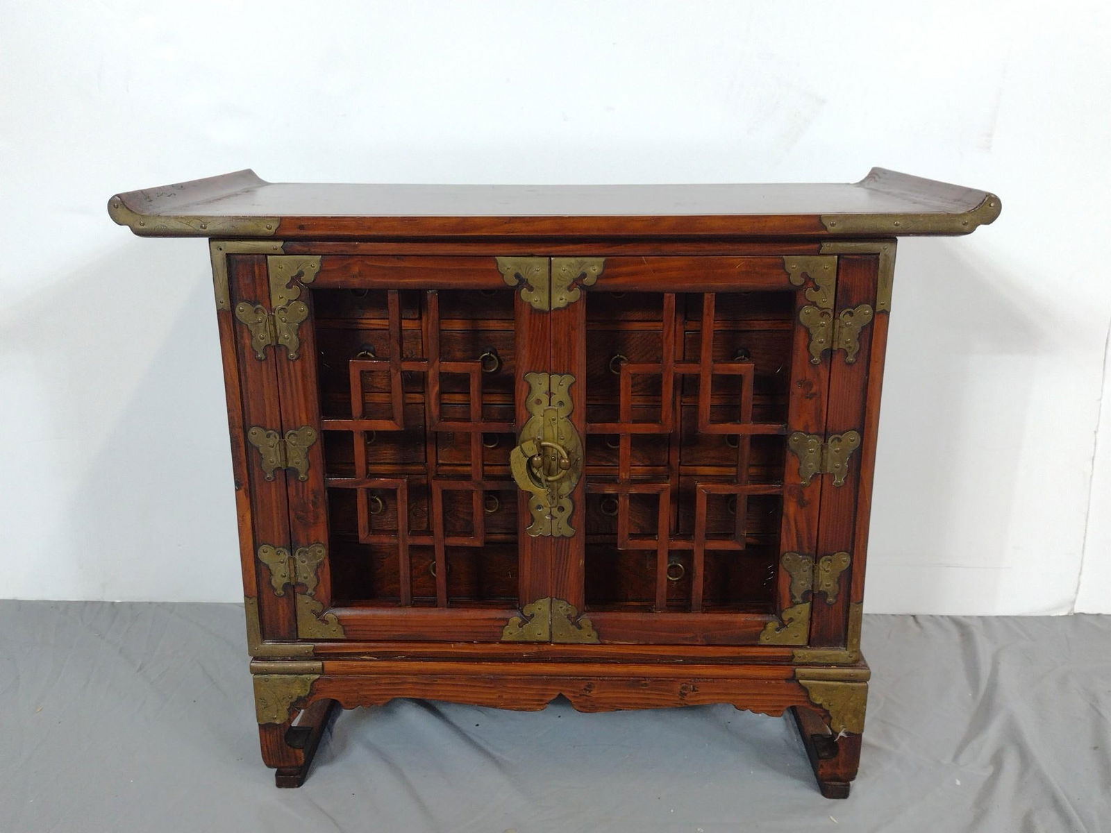 Korean Apothecary Chest (1 of 5)
