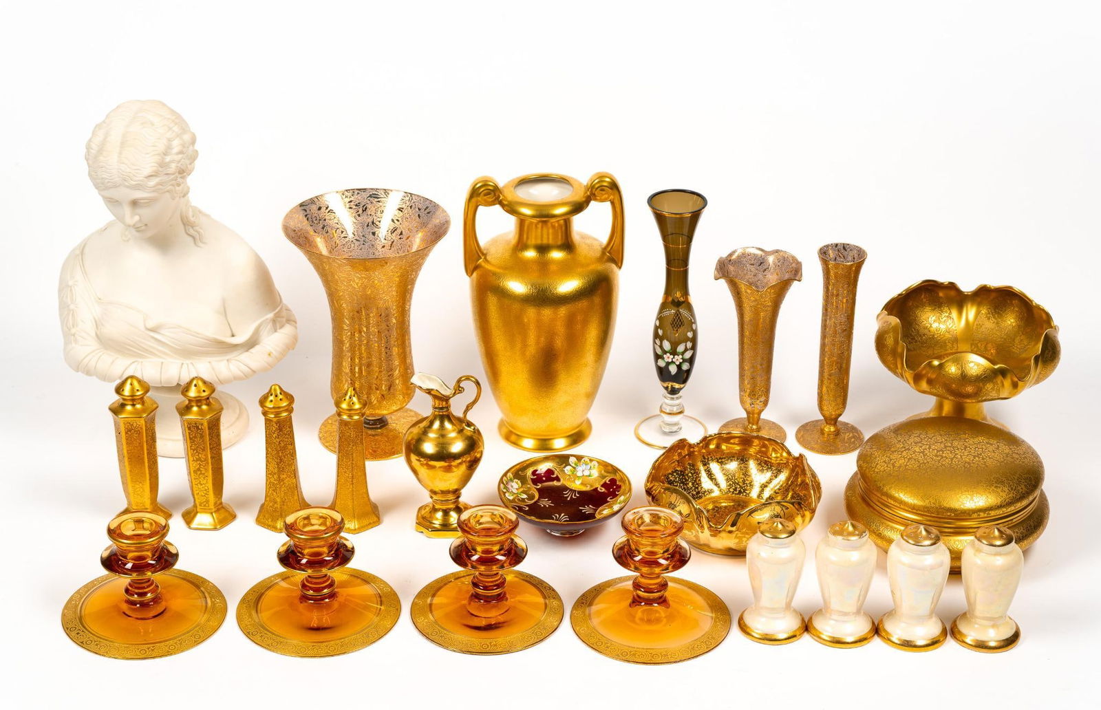 23 Gold Decorated Glass and Ceramics (1 of 5)