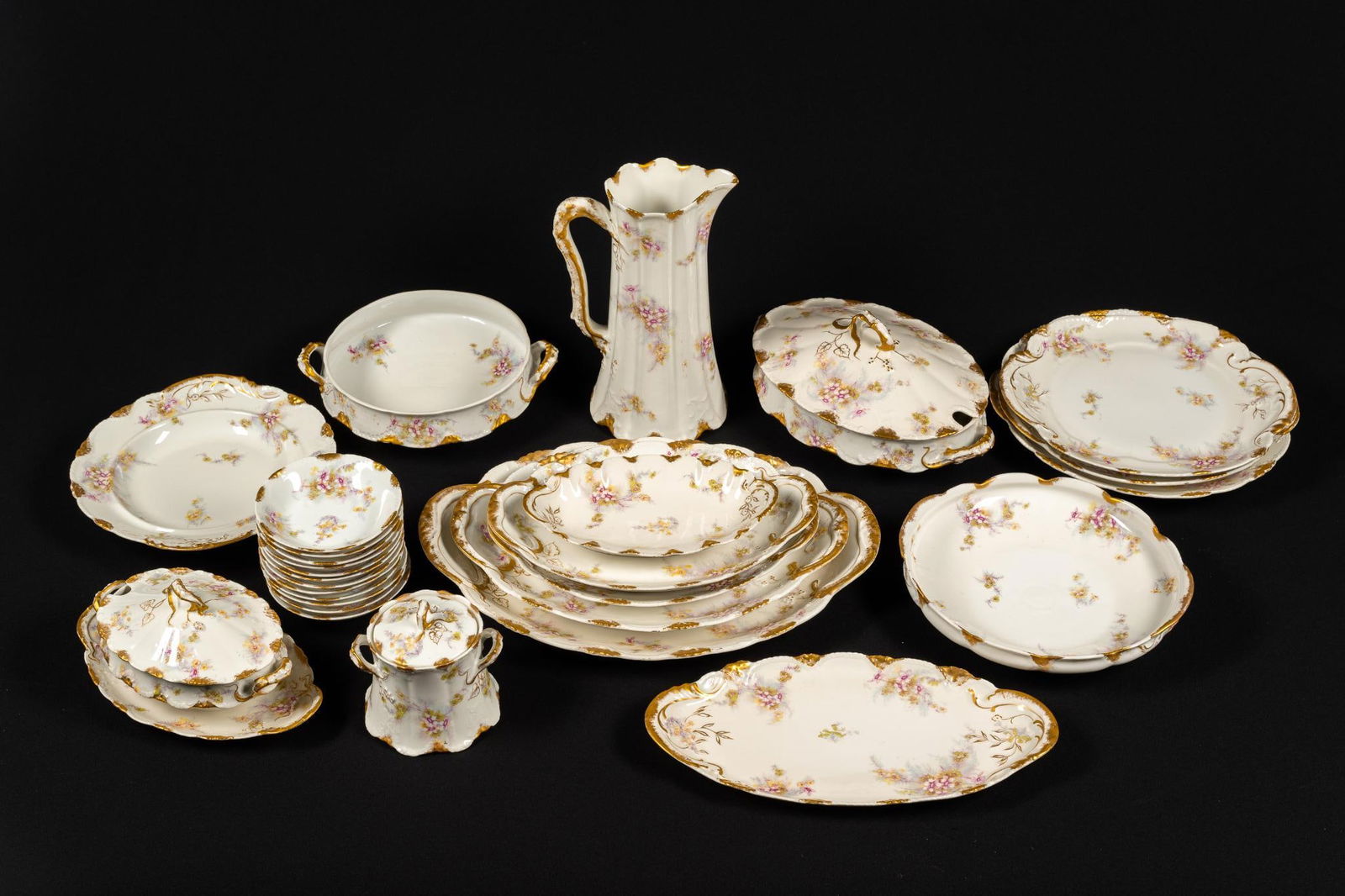 29 Pcs Haviland Limoges Fine China (1 of 7)