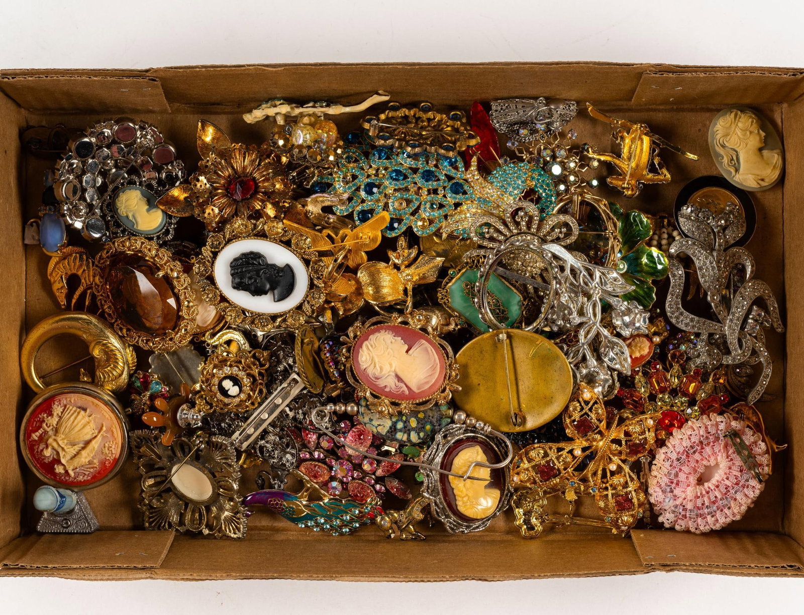 Vintage and Costume Jewelry (1 of 3)