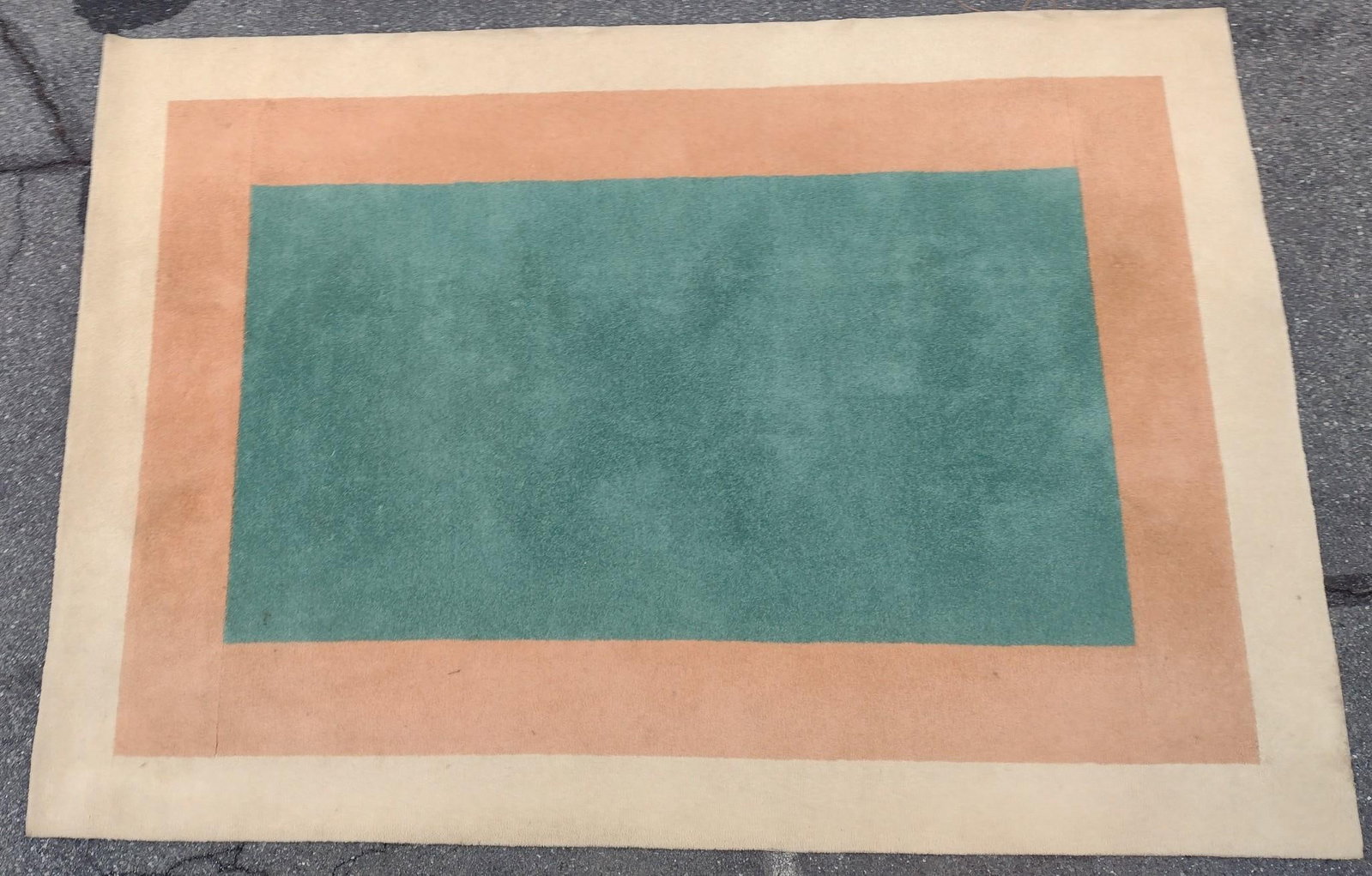 Vintage Geometric Room Size Rug: NOT ELIGIBLE FOR IN-HOUSE SHIPPING.-See Terms for Shipping Options. 12' long X 8' wide. PROVENANCE: From Kunkel Estate in Harrisburg, PA.
