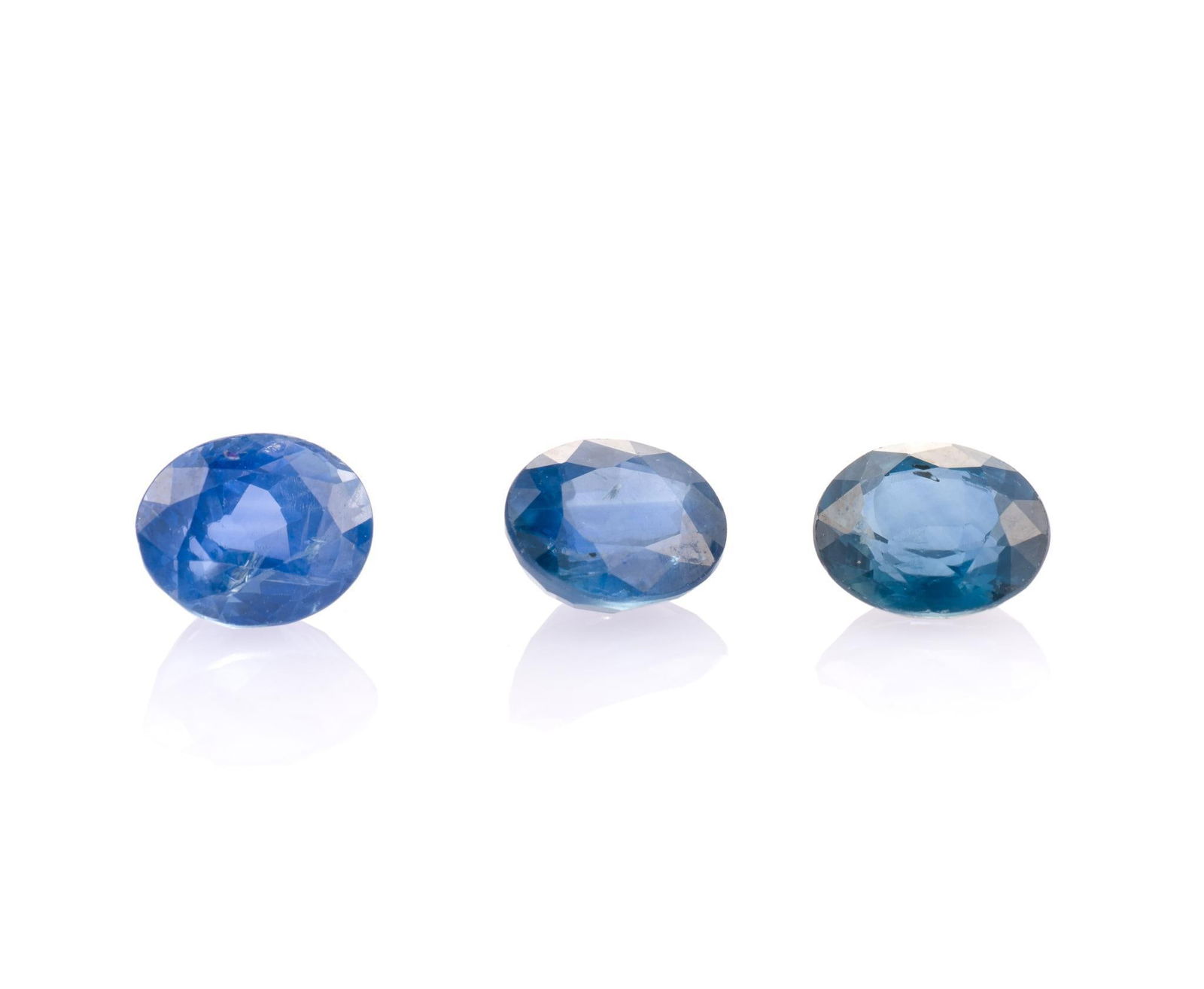 3 Unmounted Sapphires (1 of 1)