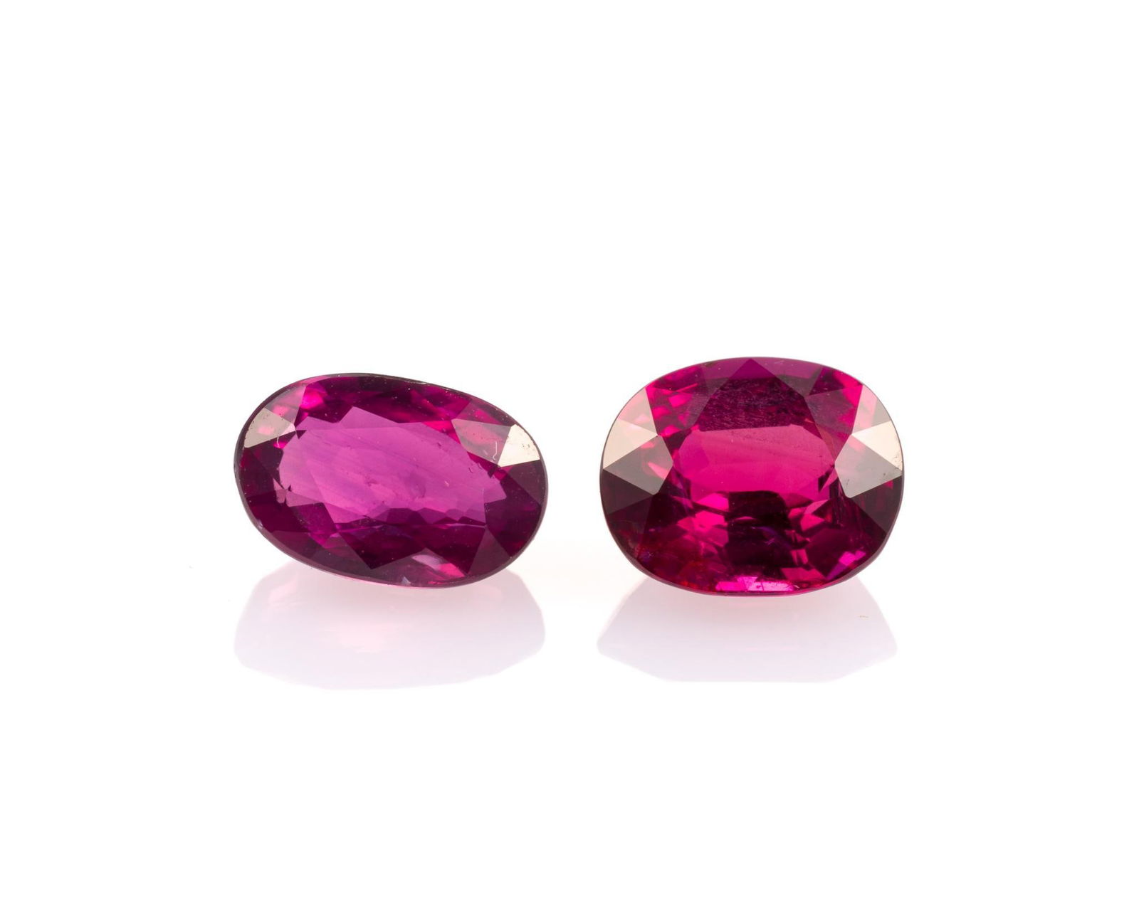 2 Unmounted Rubies (1 of 3)