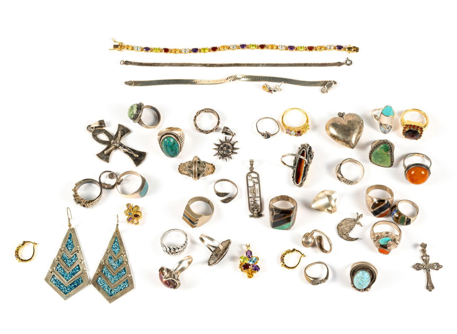 Sterling Silver Rings Pendants Bracelet: Some pieces have damage including a herringbone bracelet with severe twist damage. Gold pieces are vermiel (gold plated silver). Ring sizes vary but are mostly 9 and above. There is also costume jewel