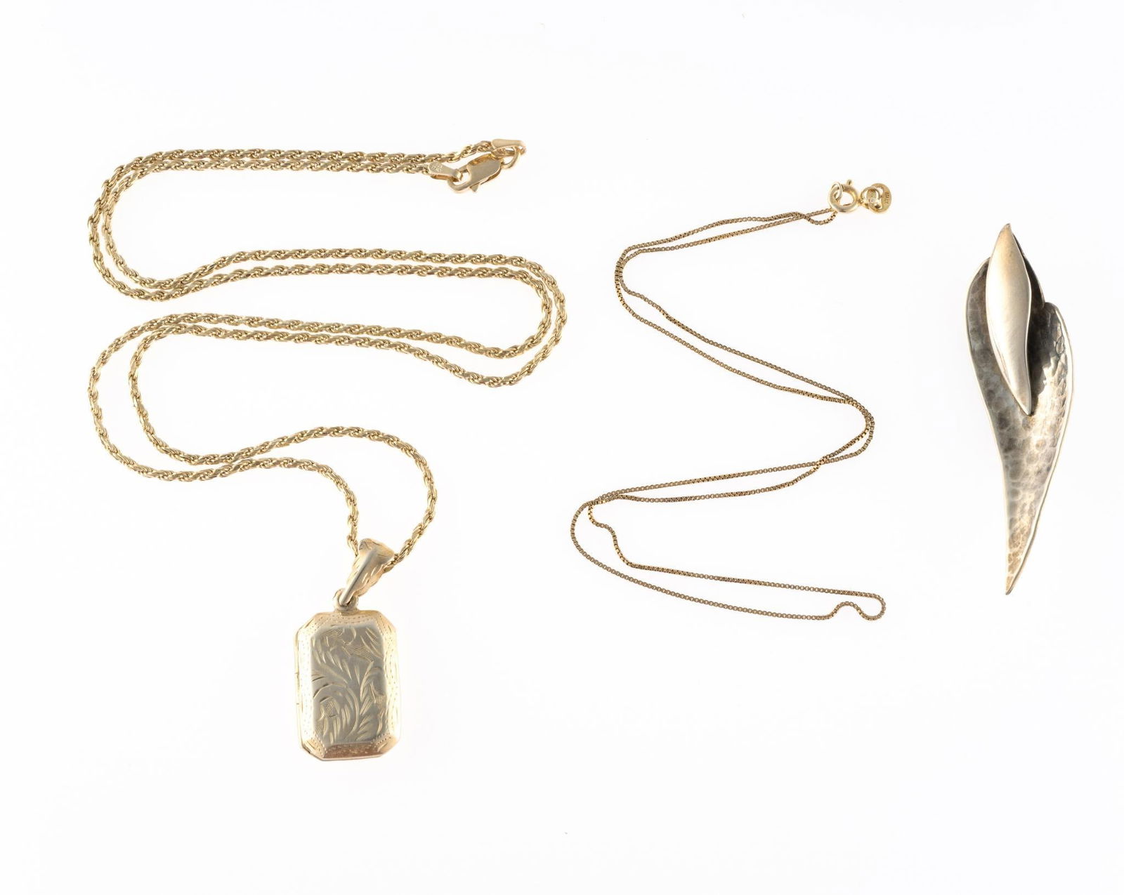 Sterling Silver Necklaces And Brooch (1 of 4)