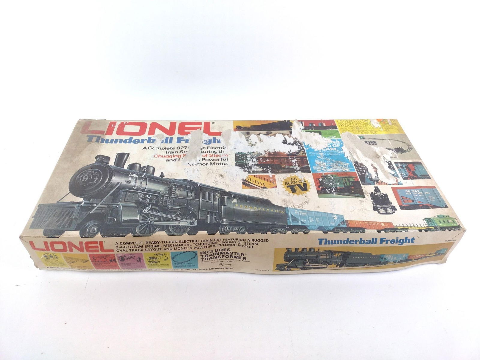 Lionel Thunderball Freight Train Set (1 of 3)