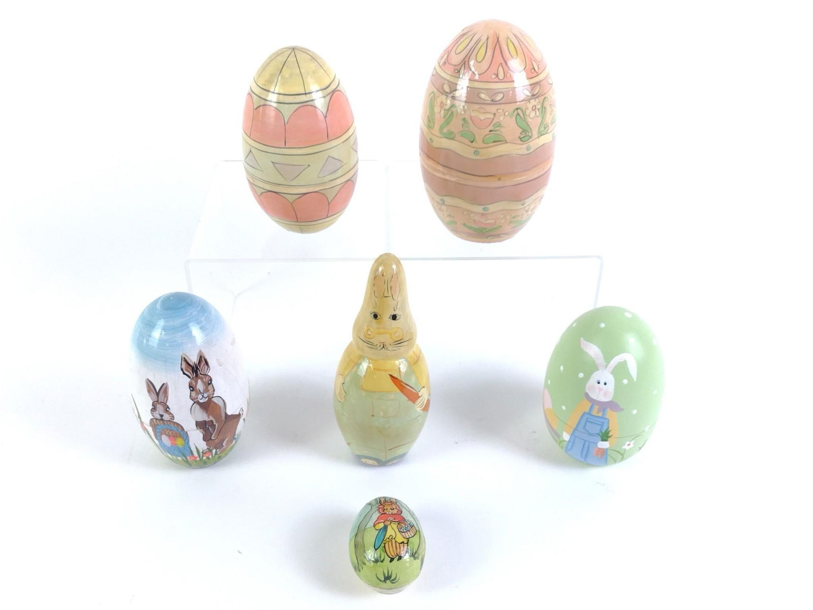 6 Easter Themed Nesting Dolls (1 of 6)