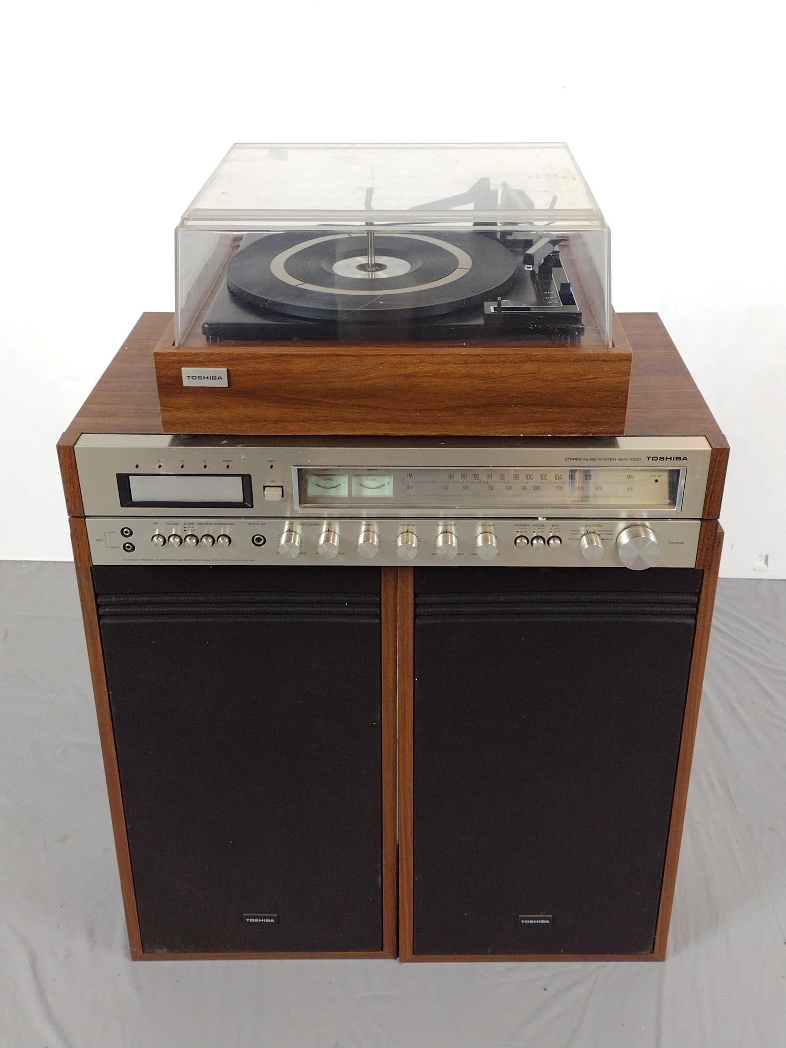 Toshiba Hi-Fi System: NOT ELIGIBLE FOR IN-HOUSE SHIPPING: See Terms for Shipping Options. SMS-4550 receiver, CR-60 turn Table, SS-45 speakers.