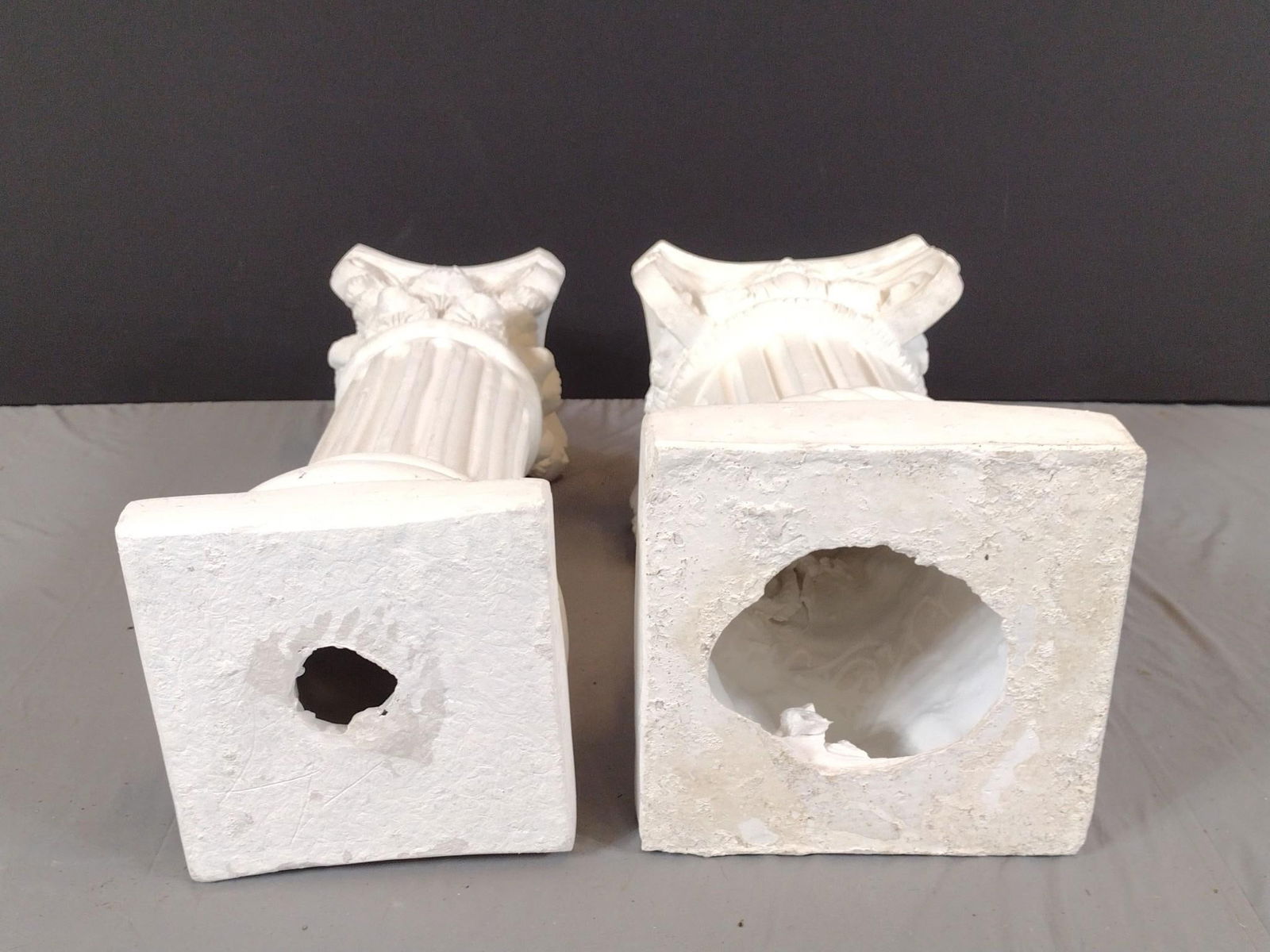 2 Plaster Columns - 4