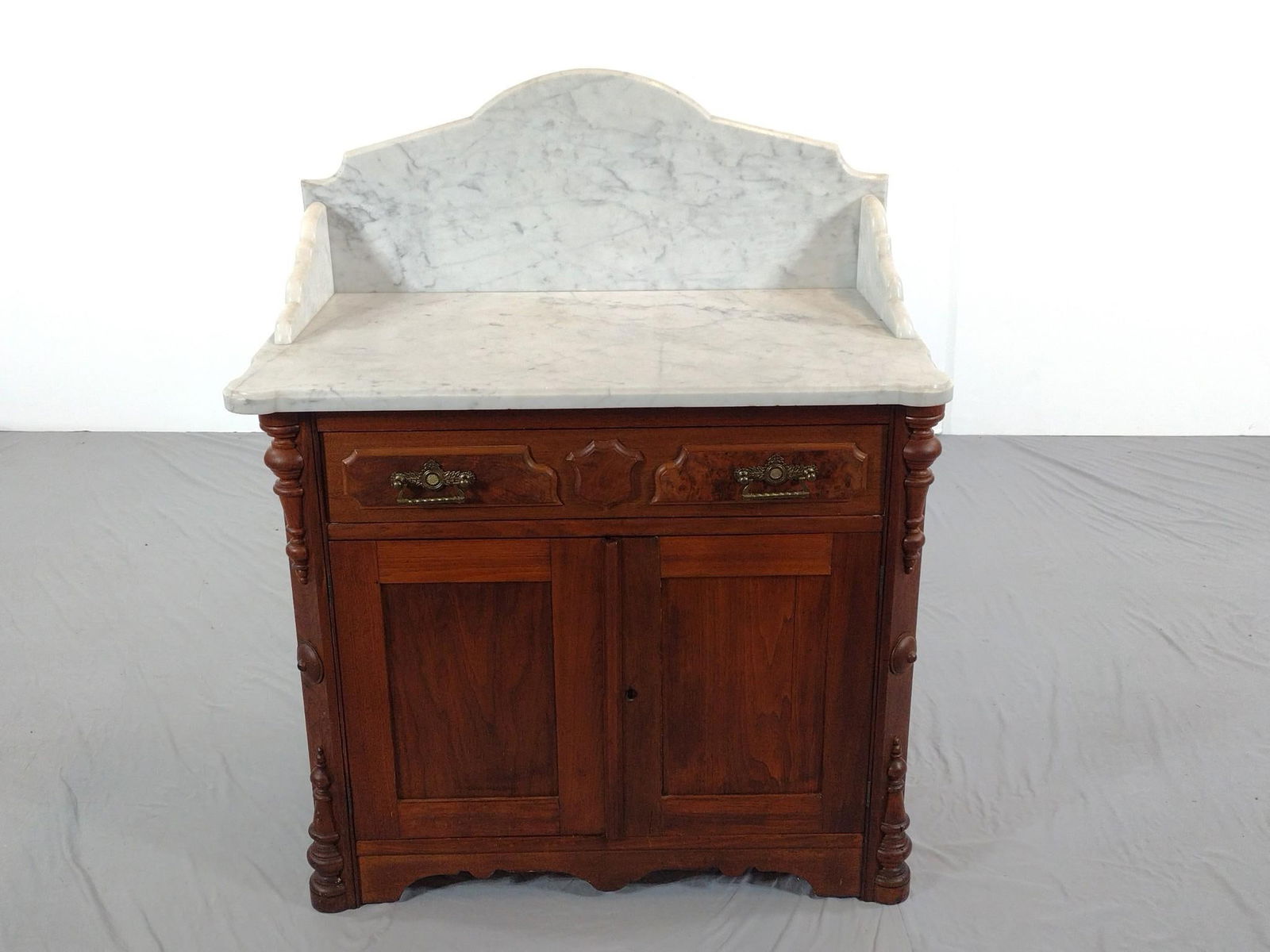 Marble Top Wash Stand: NOT ELIGIBLE FOR IN-HOUSE SHIPPING: See Terms for Shipping Options. 32-1/2" wide X 18-1/4" deep X 41" high.