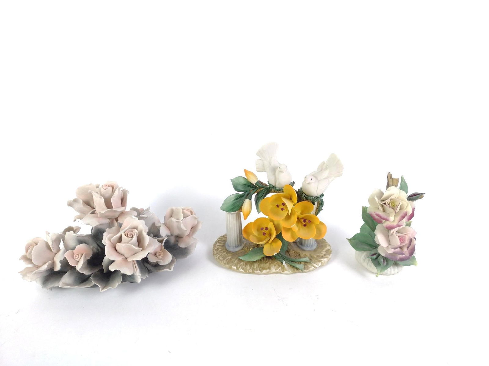 3 Capodimonte Porcelain Flowers (1 of 10)