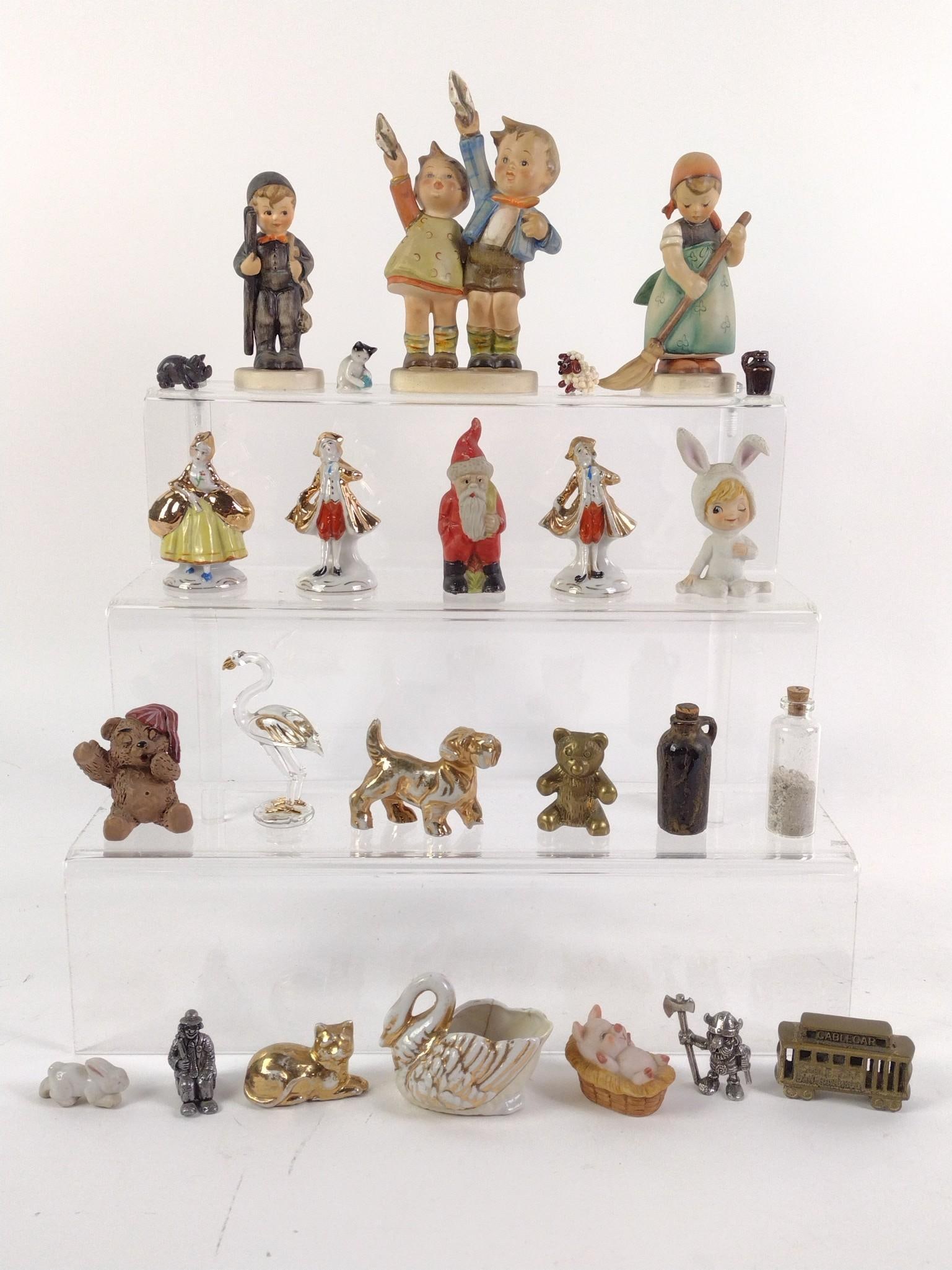25 Miniature Ceramics incl. Hummels: 1/4" to 6" high.