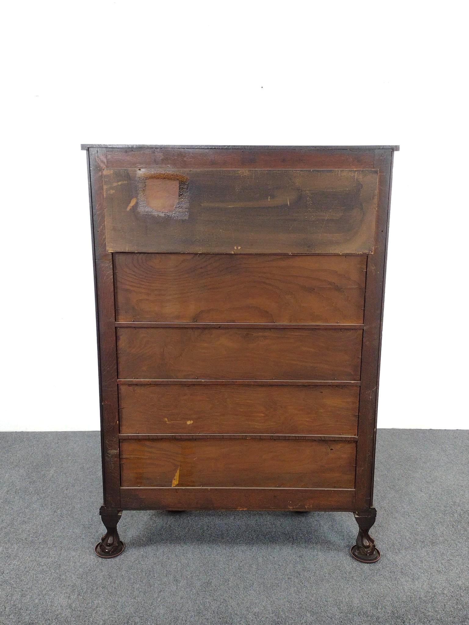 Bow Front Curio Cabinet - 5