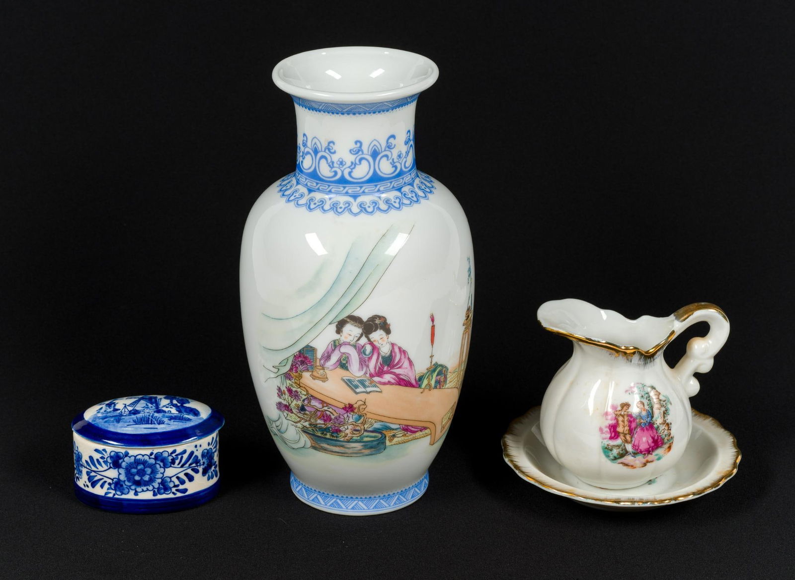 4 Pcs Porcelain incl. Delft (1 of 9)