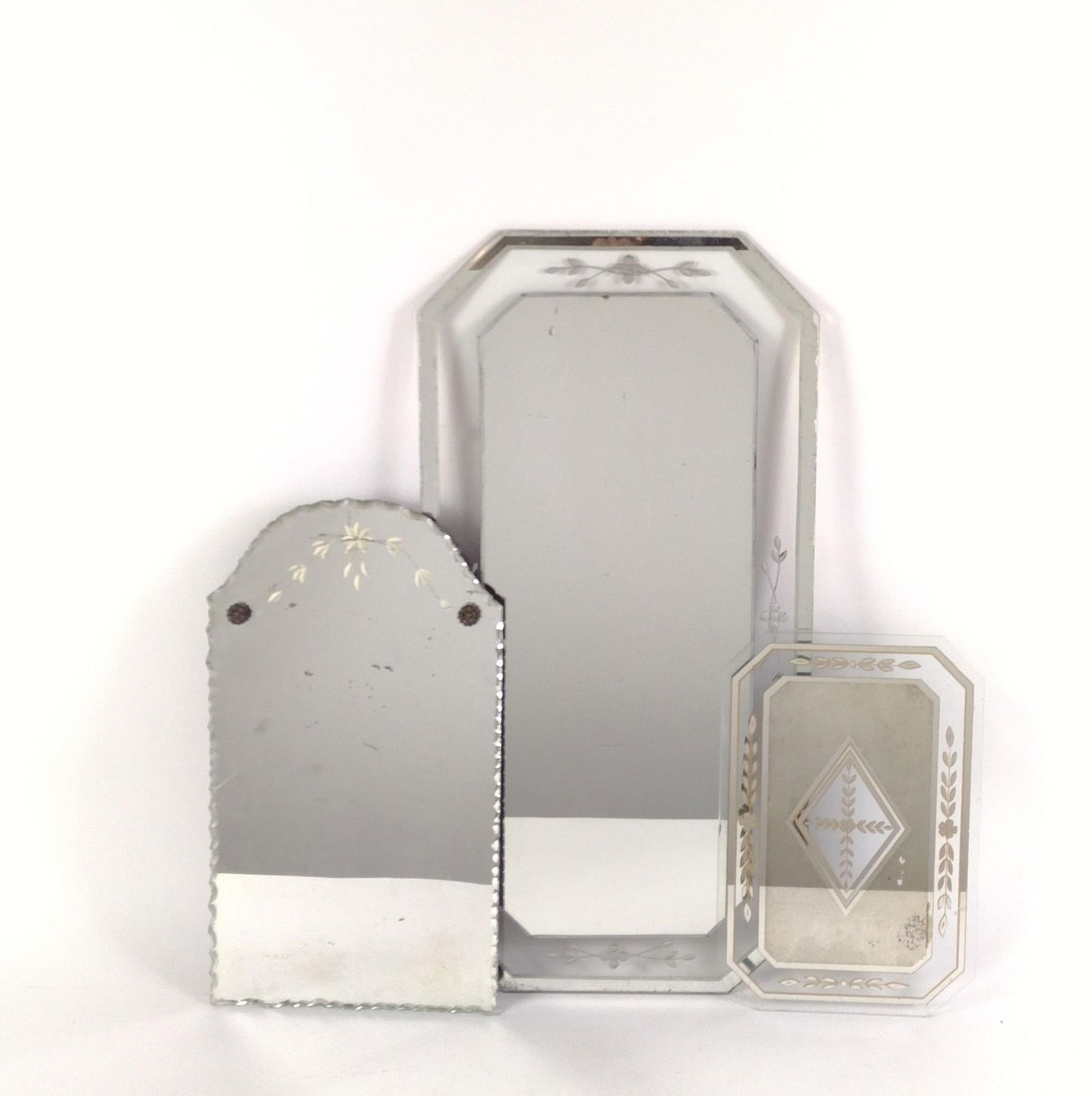 3 Vintage Etched Mirrors (1 of 4)