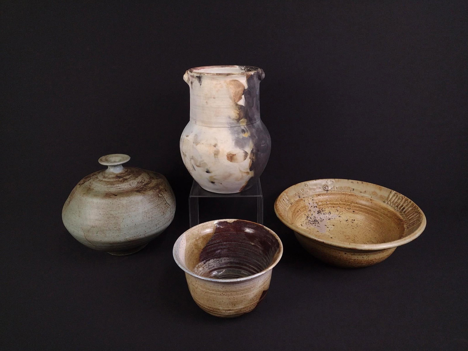 4 Pcs Signed Pottery (1 of 9)