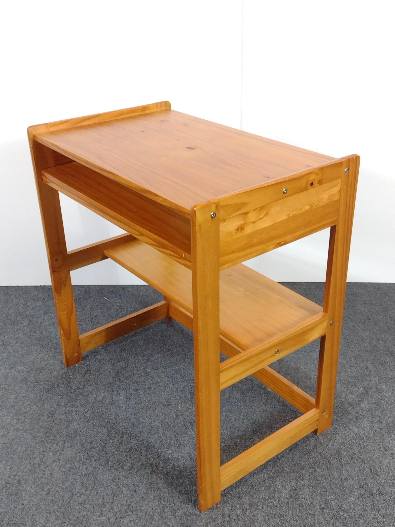 Pine Desk - 4