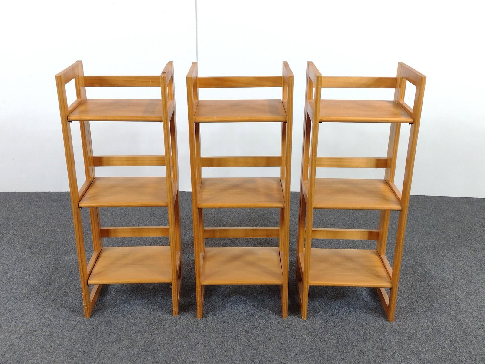 3 Folding Shelves (1 of 3)
