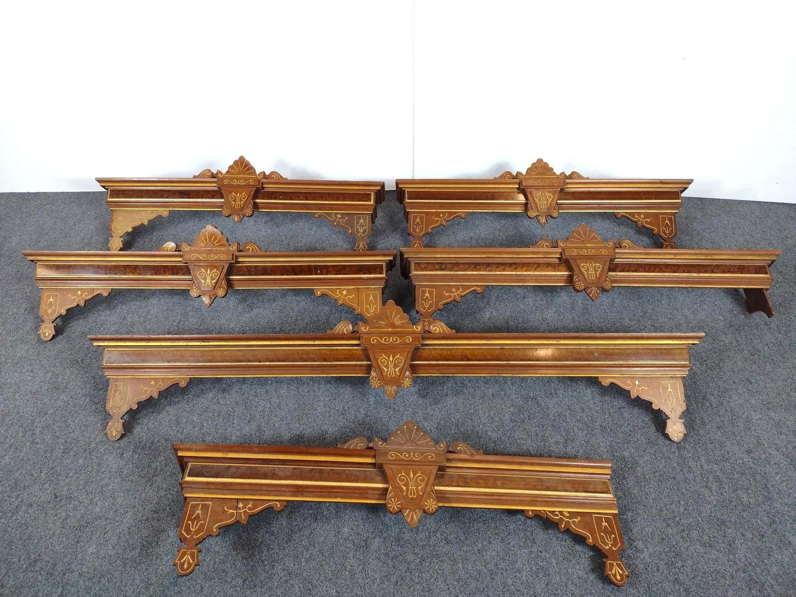 6 Victorian Carved Wood and Gilt Valances (1 of 6)