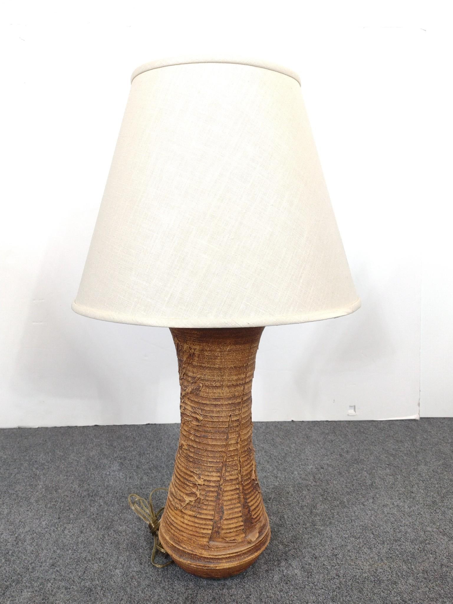 Pottery Table Lamp (1 of 2)