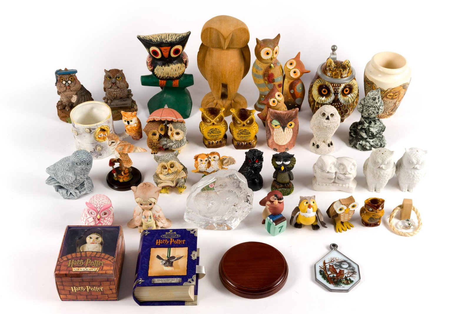 Owl Figurines (1 of 10)