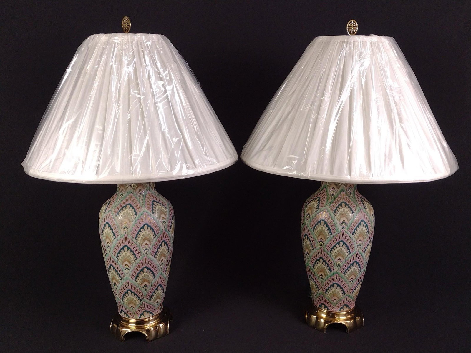 Pair of Vintage Table Lamps (1 of 2)