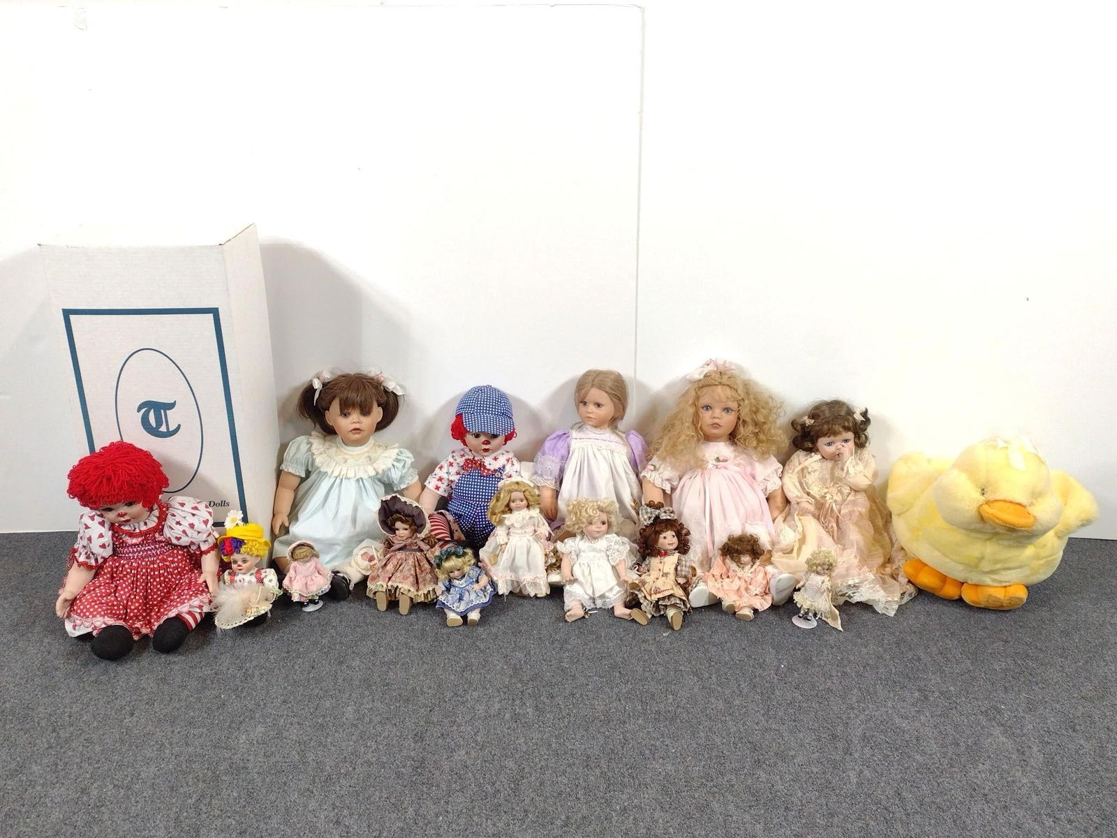 Dolls incl Royal Vienna and Marie Osmond (1 of 10)