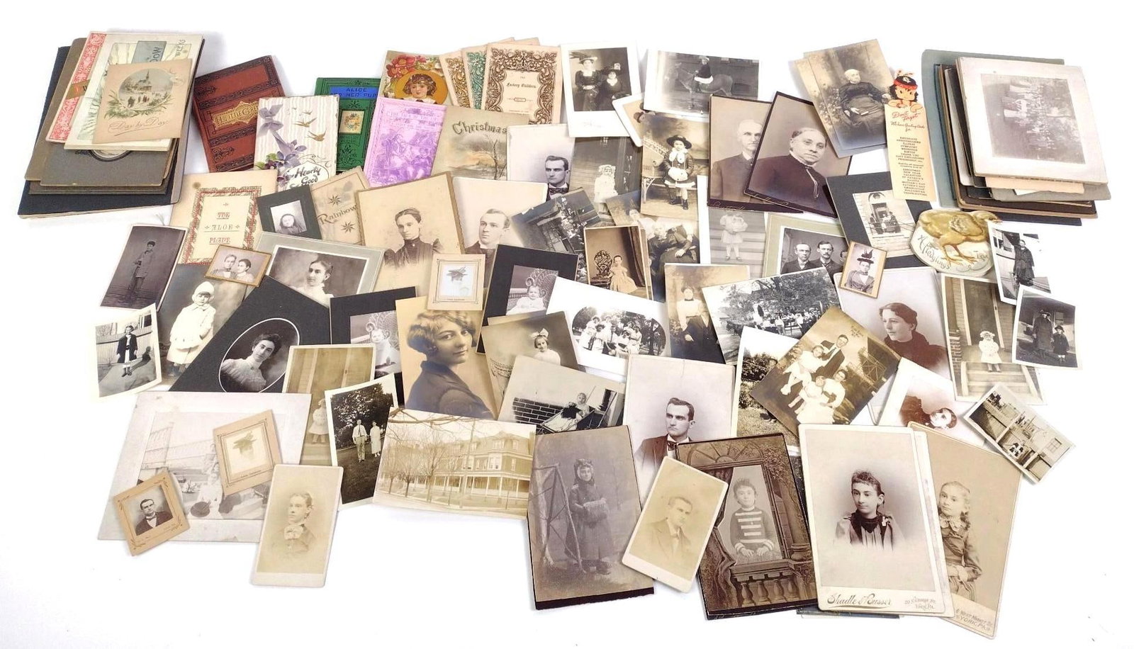 Lot of Ephemera (1 of 5)