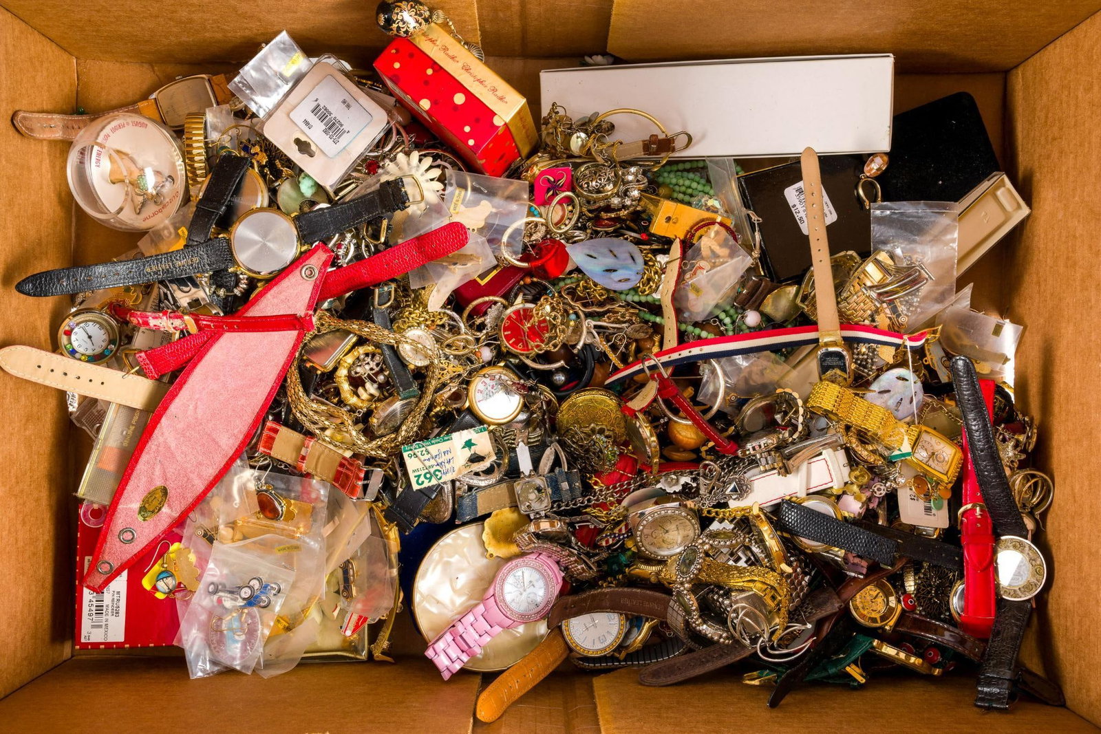 Lot of Costume Jewelry (1 of 5)