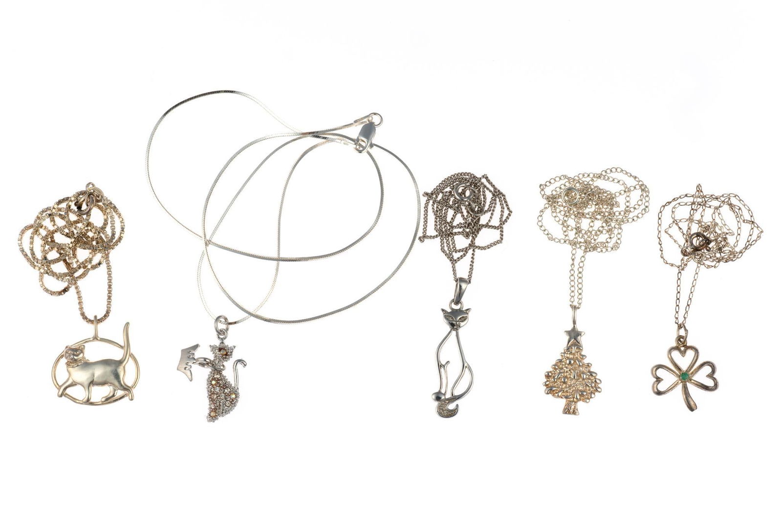 5 Sterling Silver Necklaces (1 of 3)
