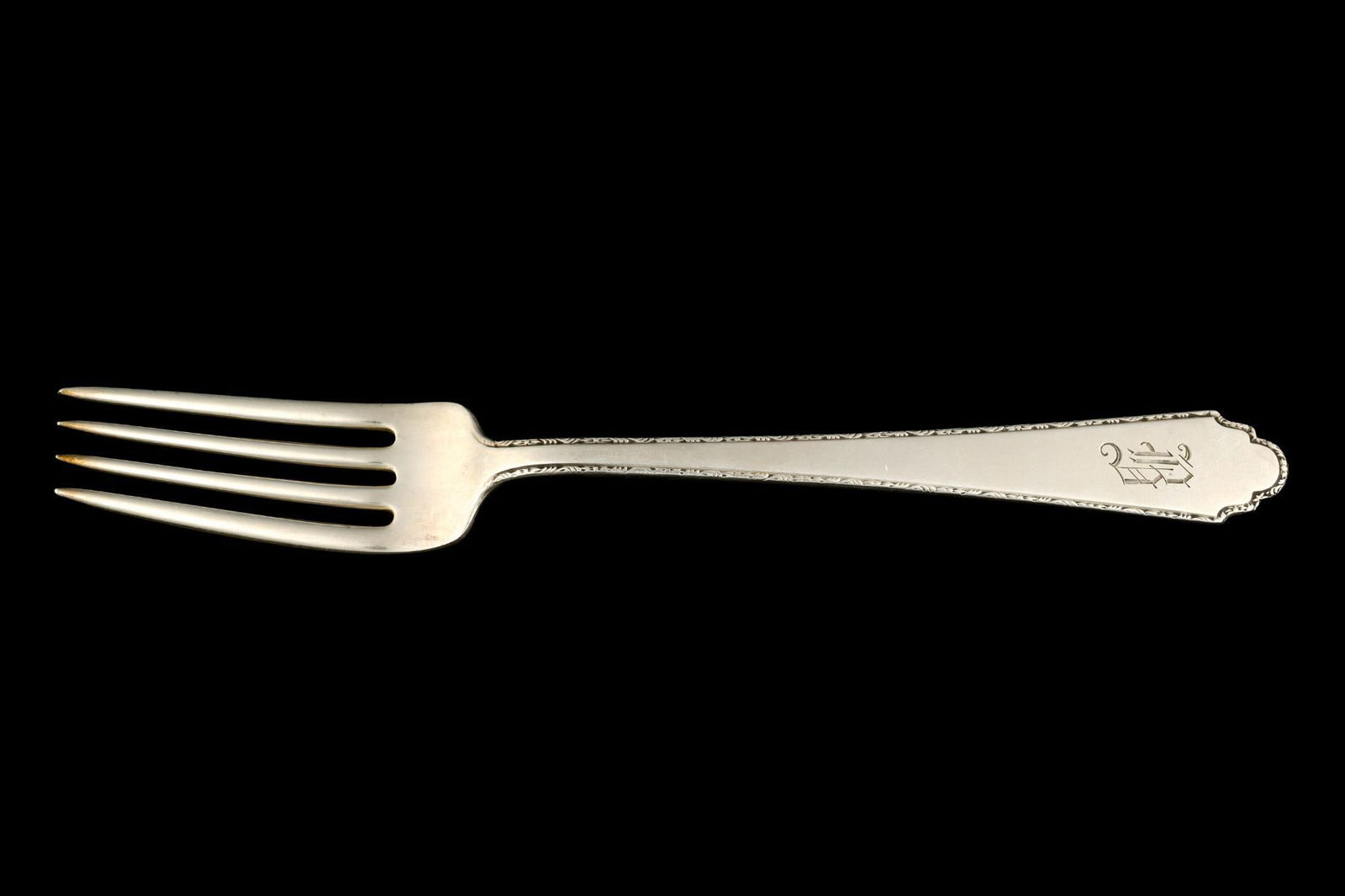 Lunt Sterling Silver Flatware Set - 3