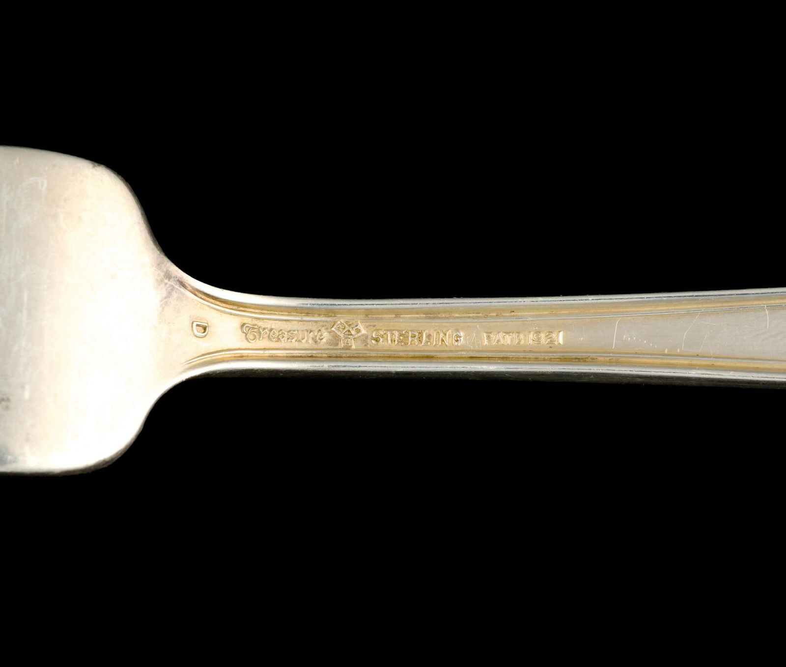 Lunt Sterling Silver Flatware Set - 5