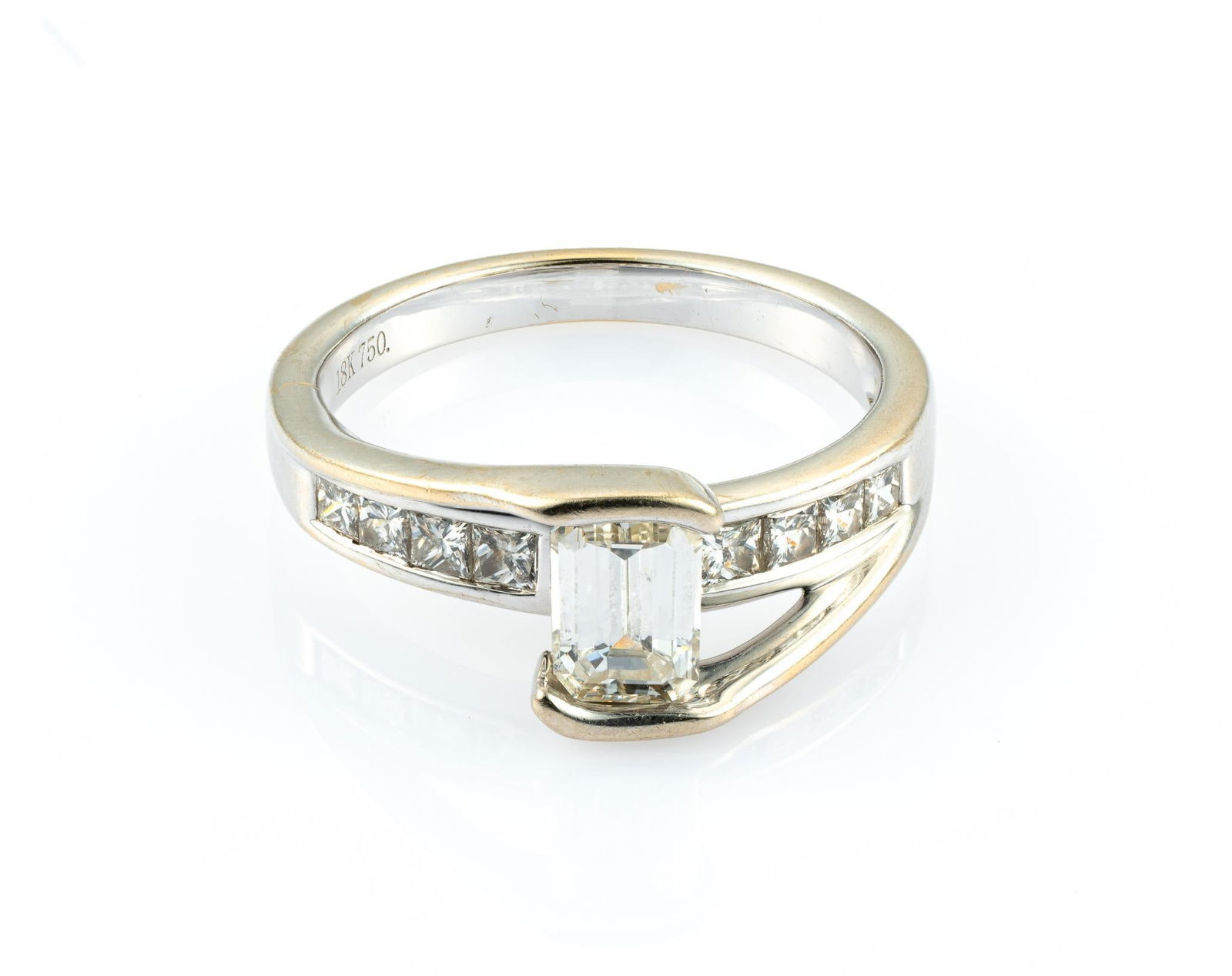 GIA 18K Gold and 1.47 CTW Diamond Ring (1 of 5)