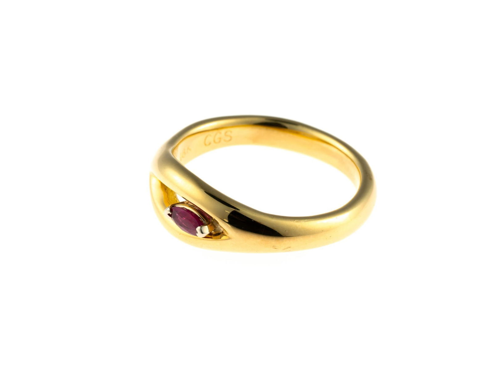 18K Gold and Ruby Ring - 2