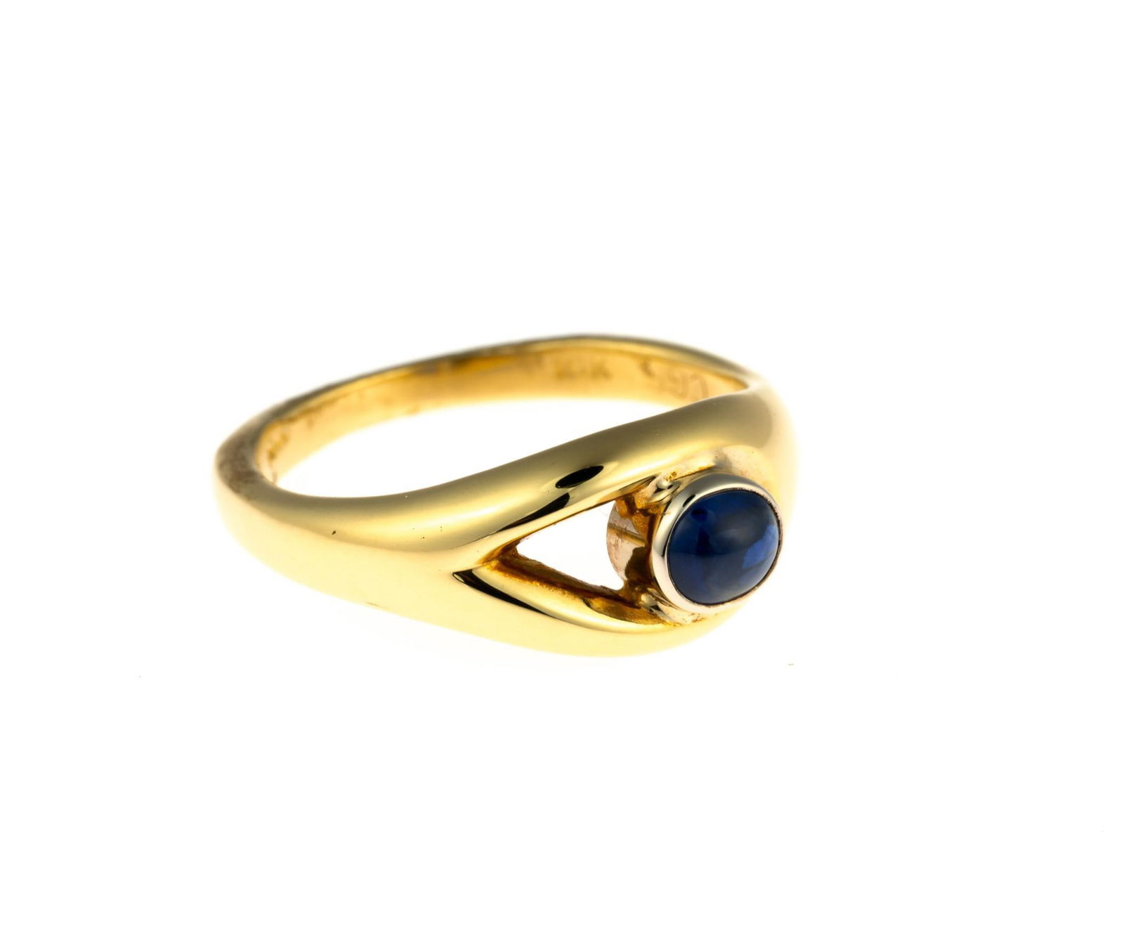 18K Gold and Sapphire Ring (1 of 3)