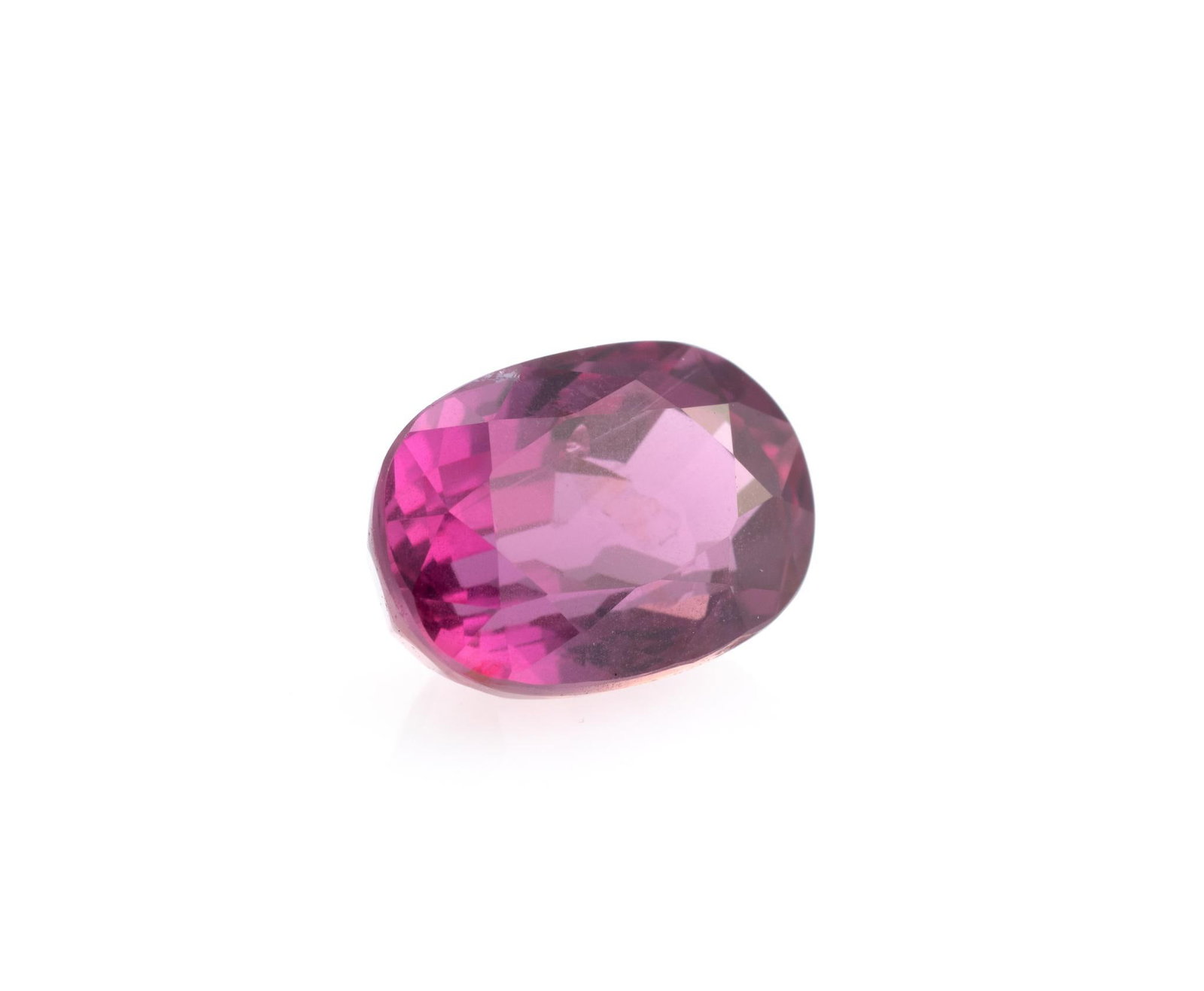 Natural Ruby Gemstone with Lab Report: 1.81 carat loose oval shaped redish purple natural ruby, determined to have no indications of heat treatment, Burapha Gemological Laboratory, Chanthaburi. From a selection of fine gemstones of a