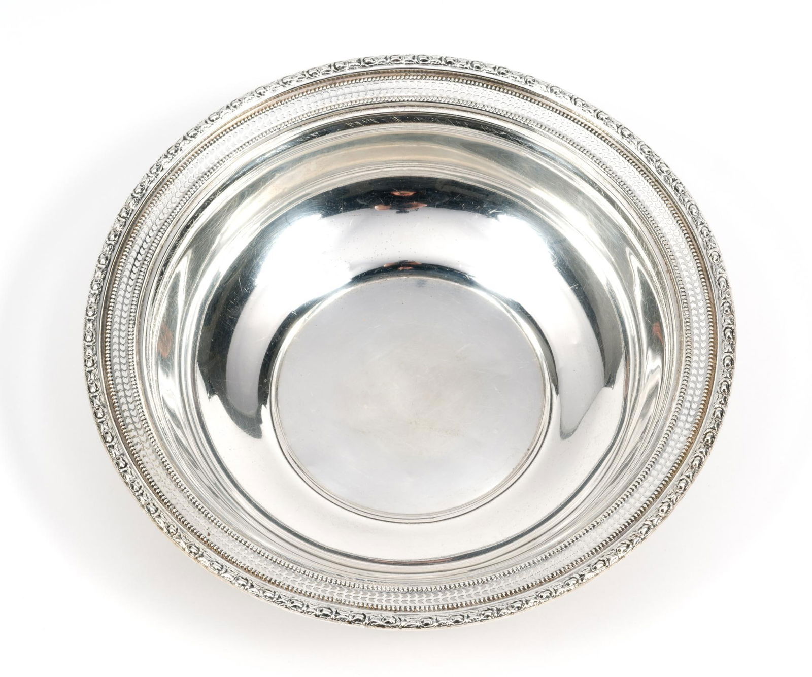 Frank Whiting Co. Sterling Silver Bowl: Marked. 10" diameter x 2-1/2" high. 9.01 ozt.