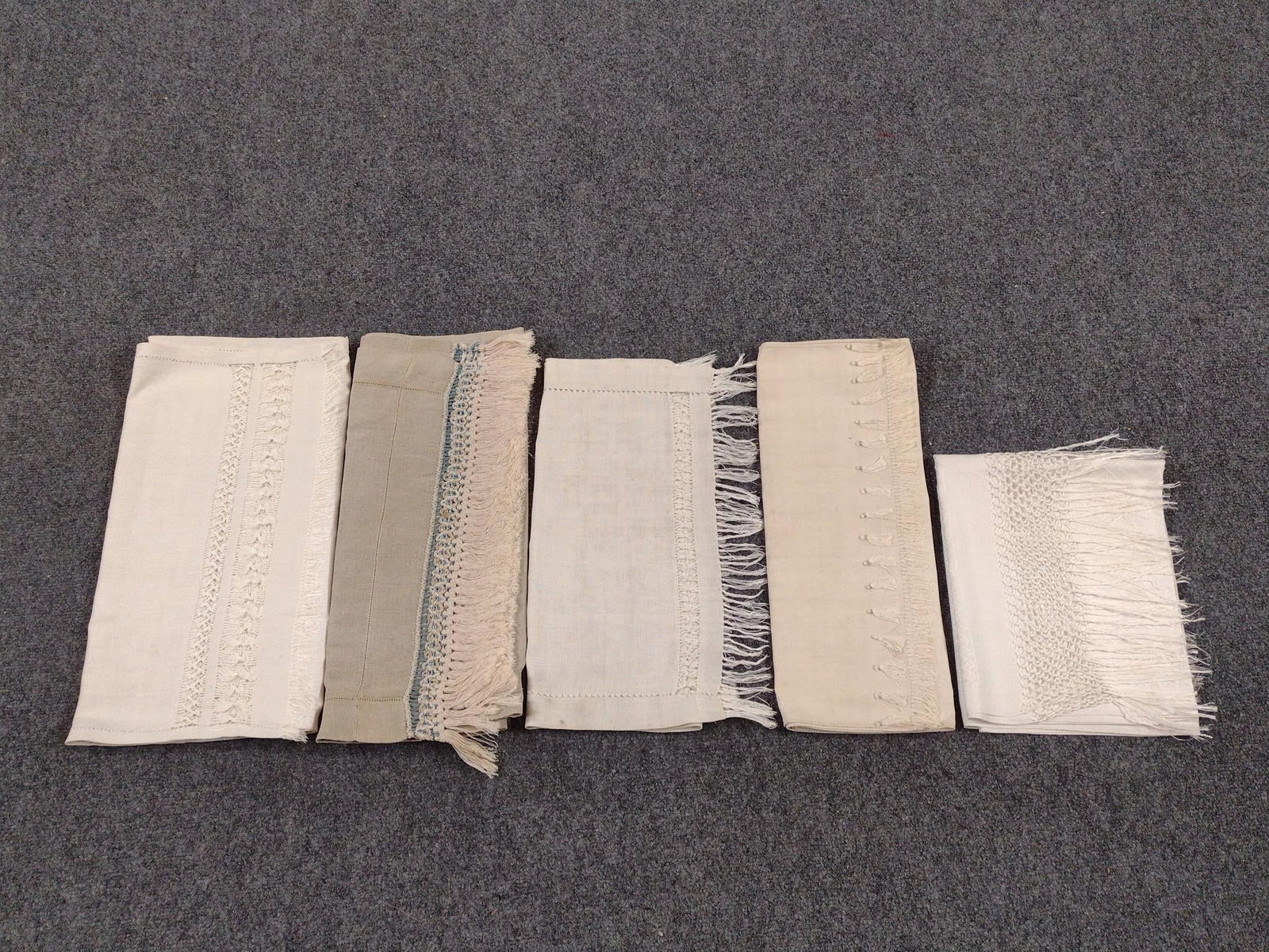 5 Table Runners: 33" to 56" long.